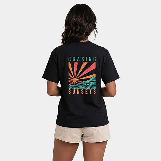 Simply Sage Market - Chasing Sunsets Waves - Women's Relaxed Boxy Tee