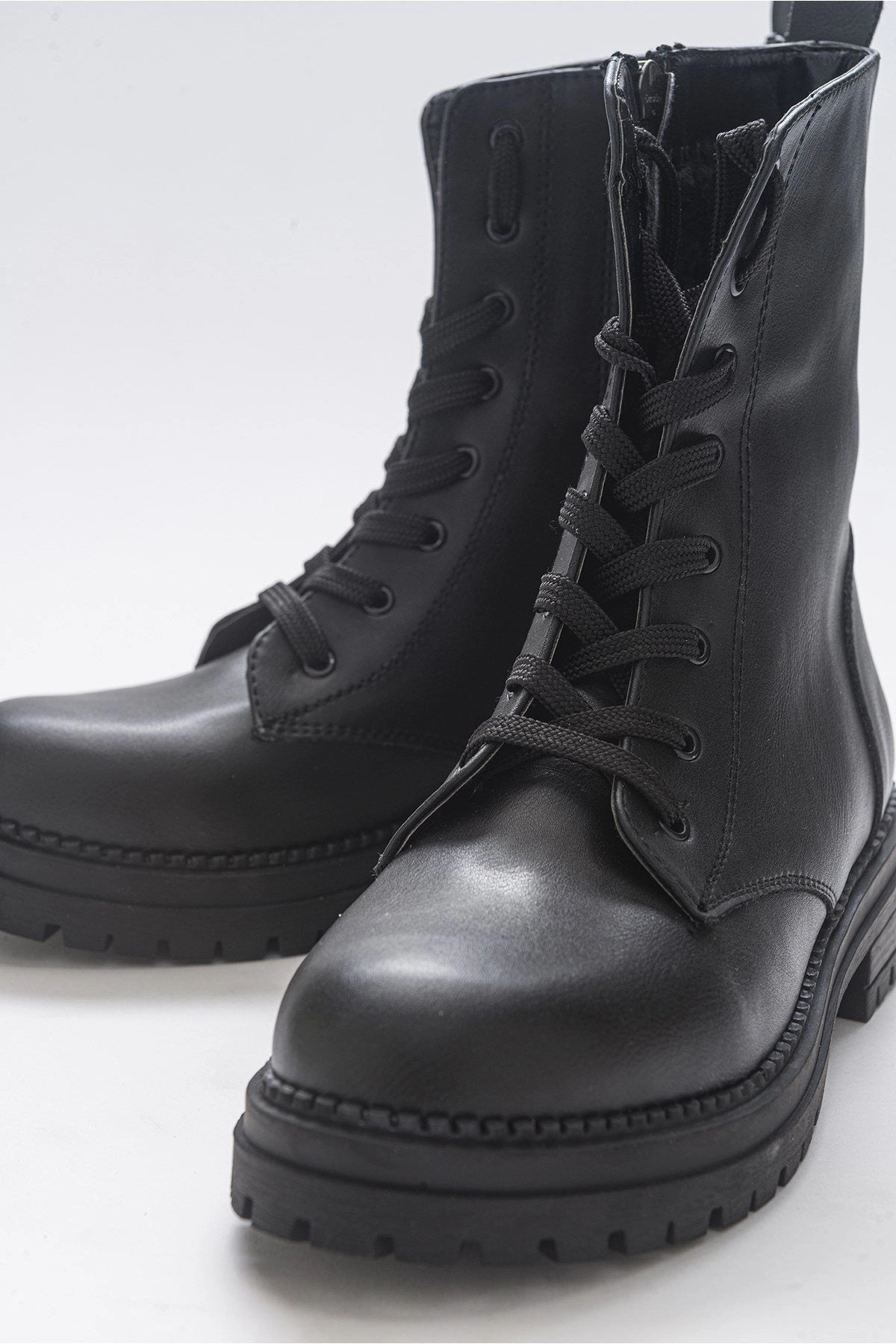 Prologue Shoes Womens Singa Boot