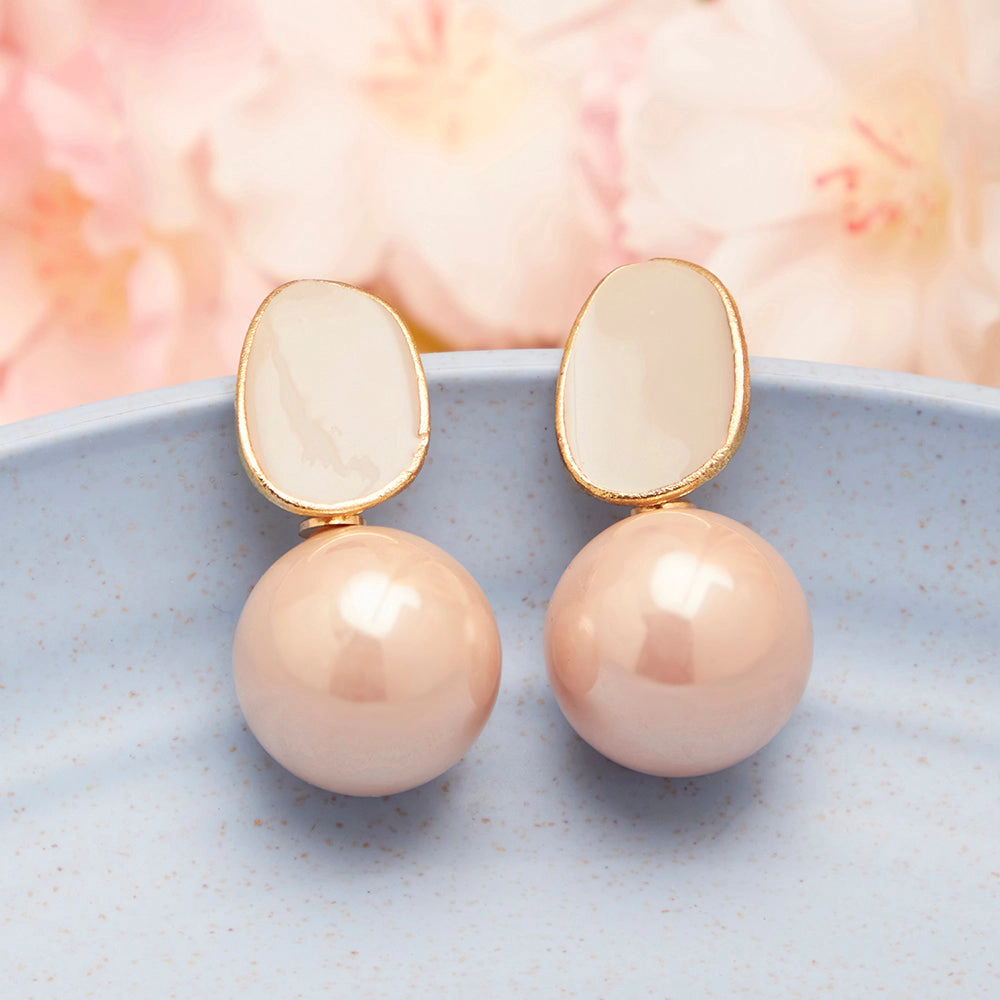 SOHI Women's Gold-Toned Circular Drop Earrings