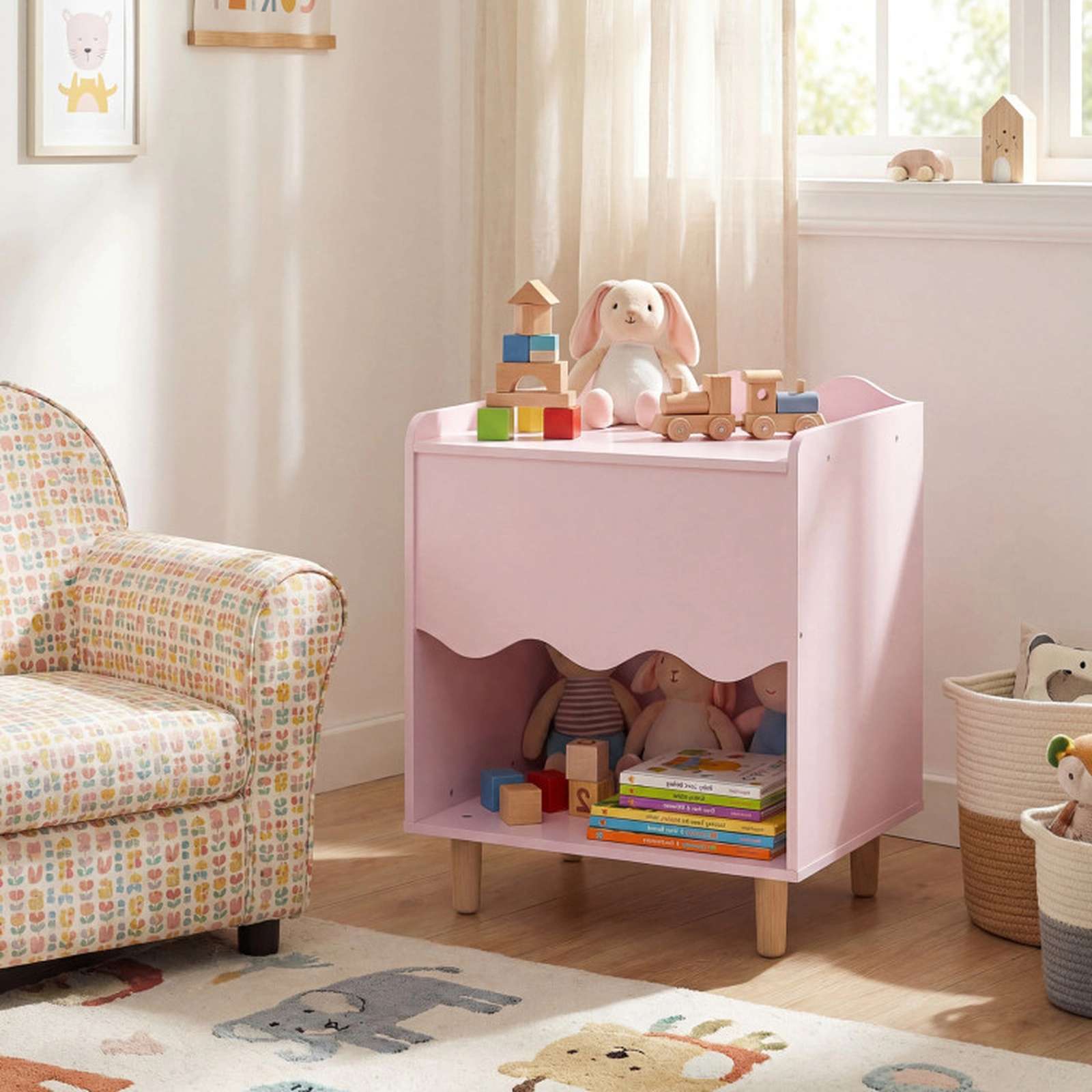 SUGIFT Kids Scalloped Top Open Compartment Wood Legs Side Table 19.5-in x 16-in x 24.5-in 90-lb Capacity Ages 3-6 Pink