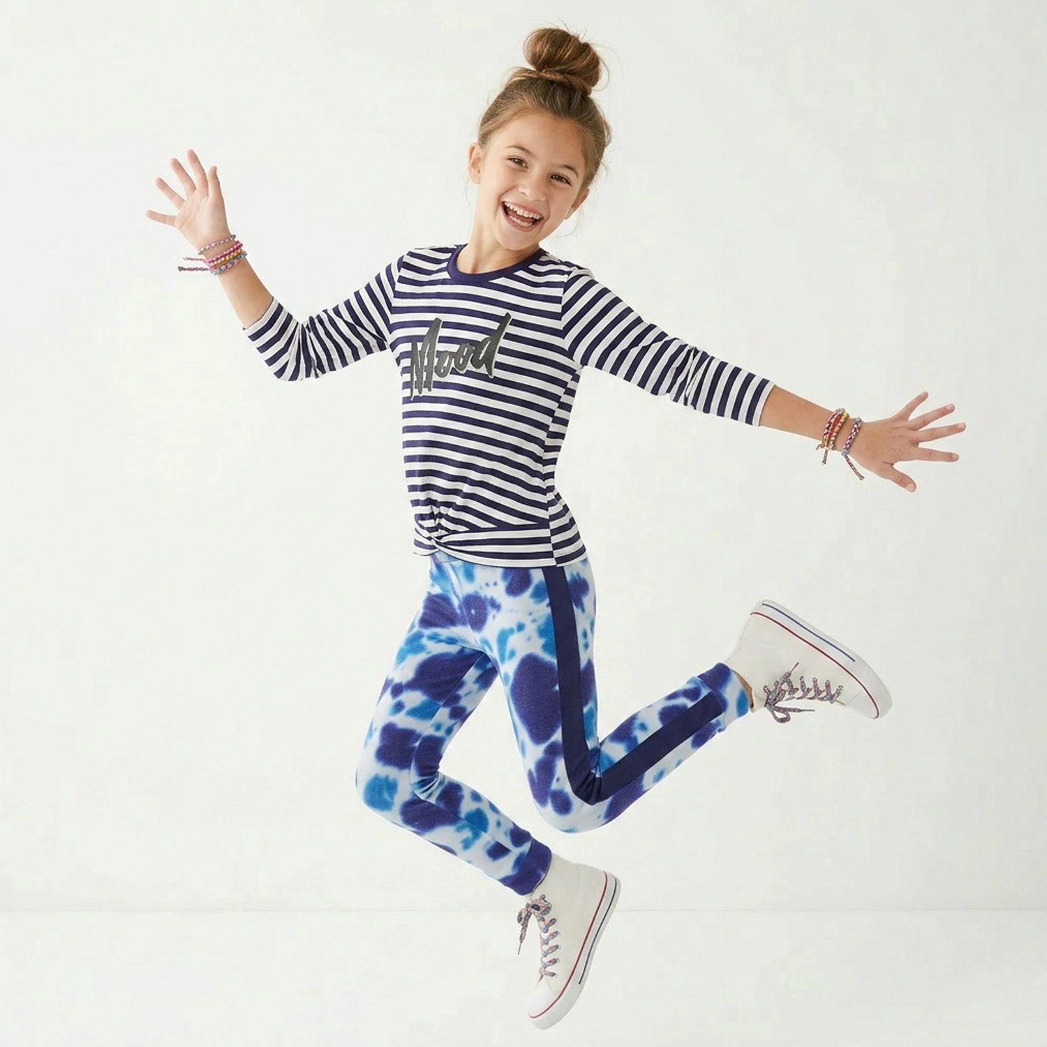 Rockets of Awesome Mood Twist Tee for Girls
