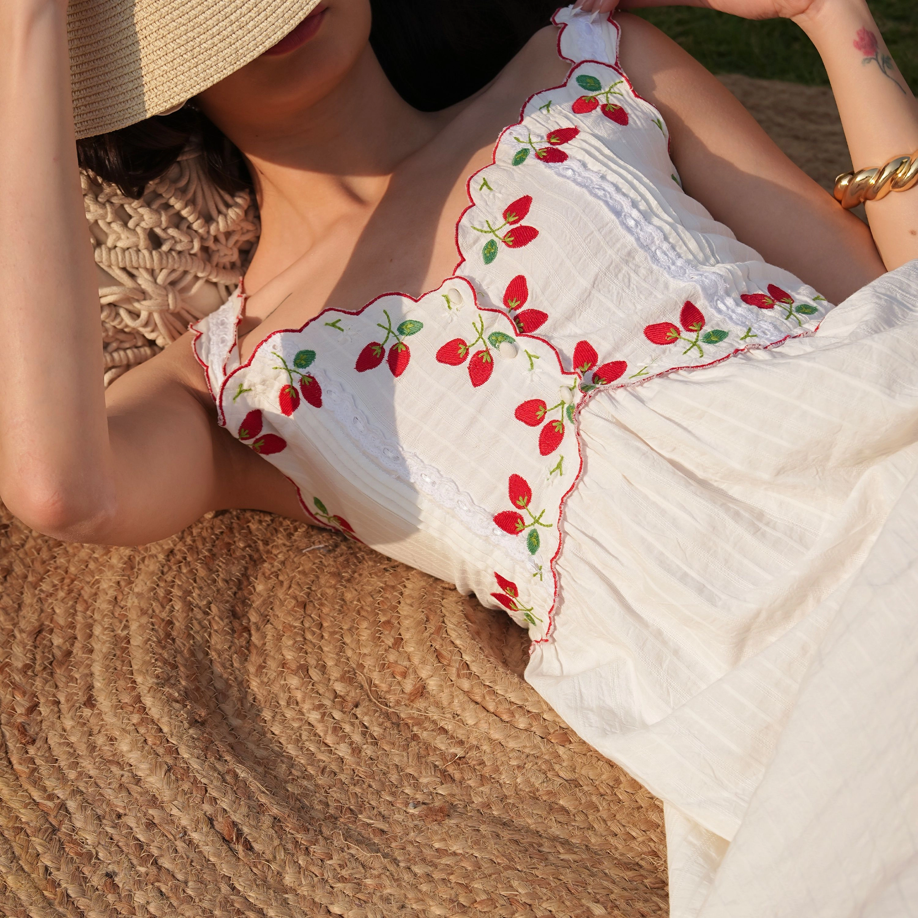Rose & Nancy Women's Elsie Strawberry Embroidery Cotton Maxi Dress