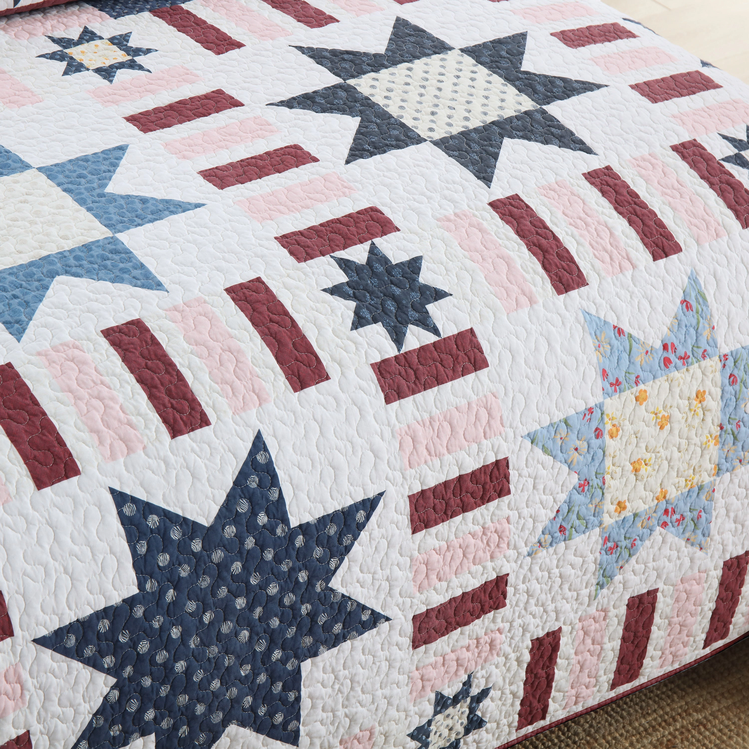 MarCielo 3 Pieces Farmhouse Star Quilt Set – Festive Bedspread Set