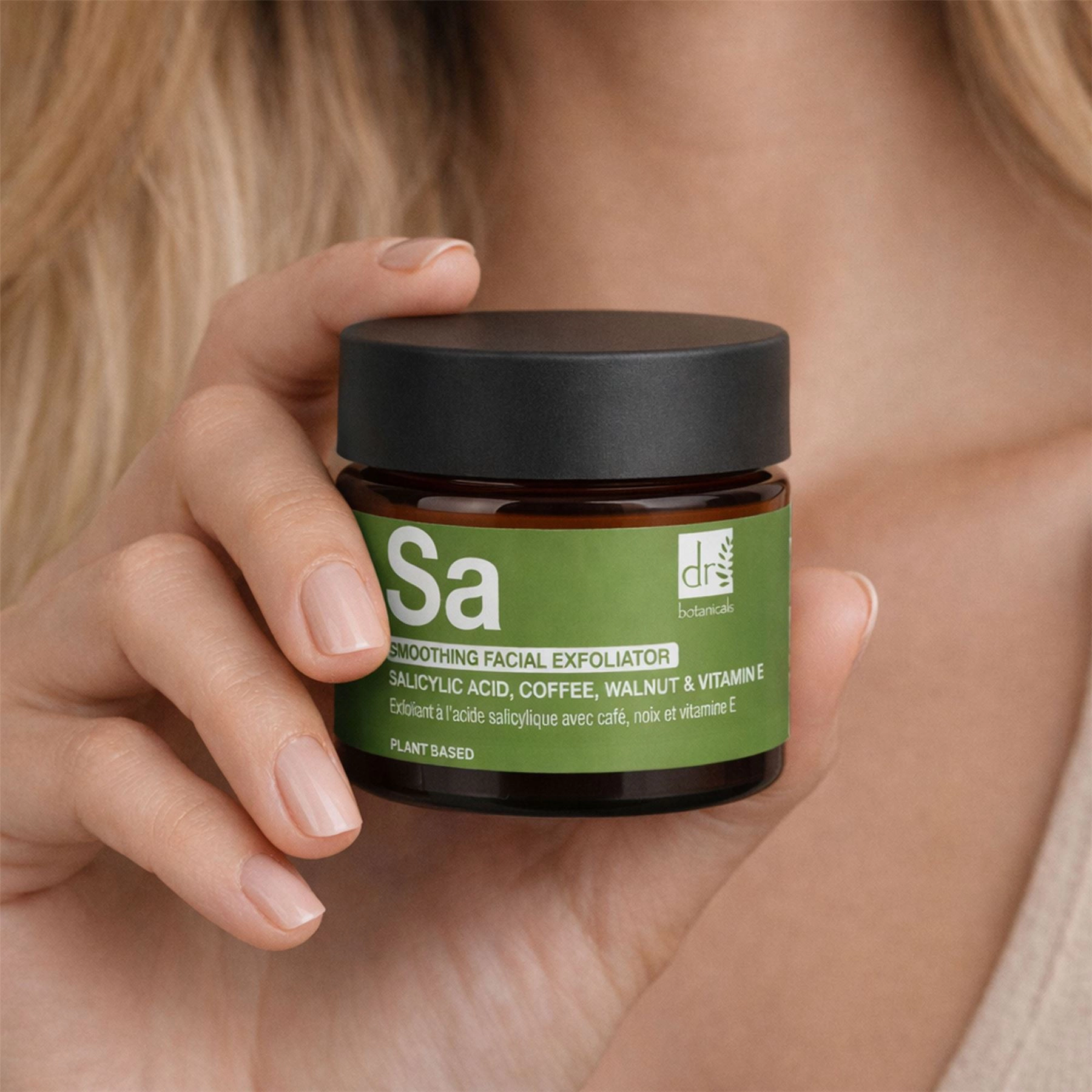 Dr. Botanicals Salicylic Acid Exfoliator with Coffee, Walnut & Vitamin E 30ml
