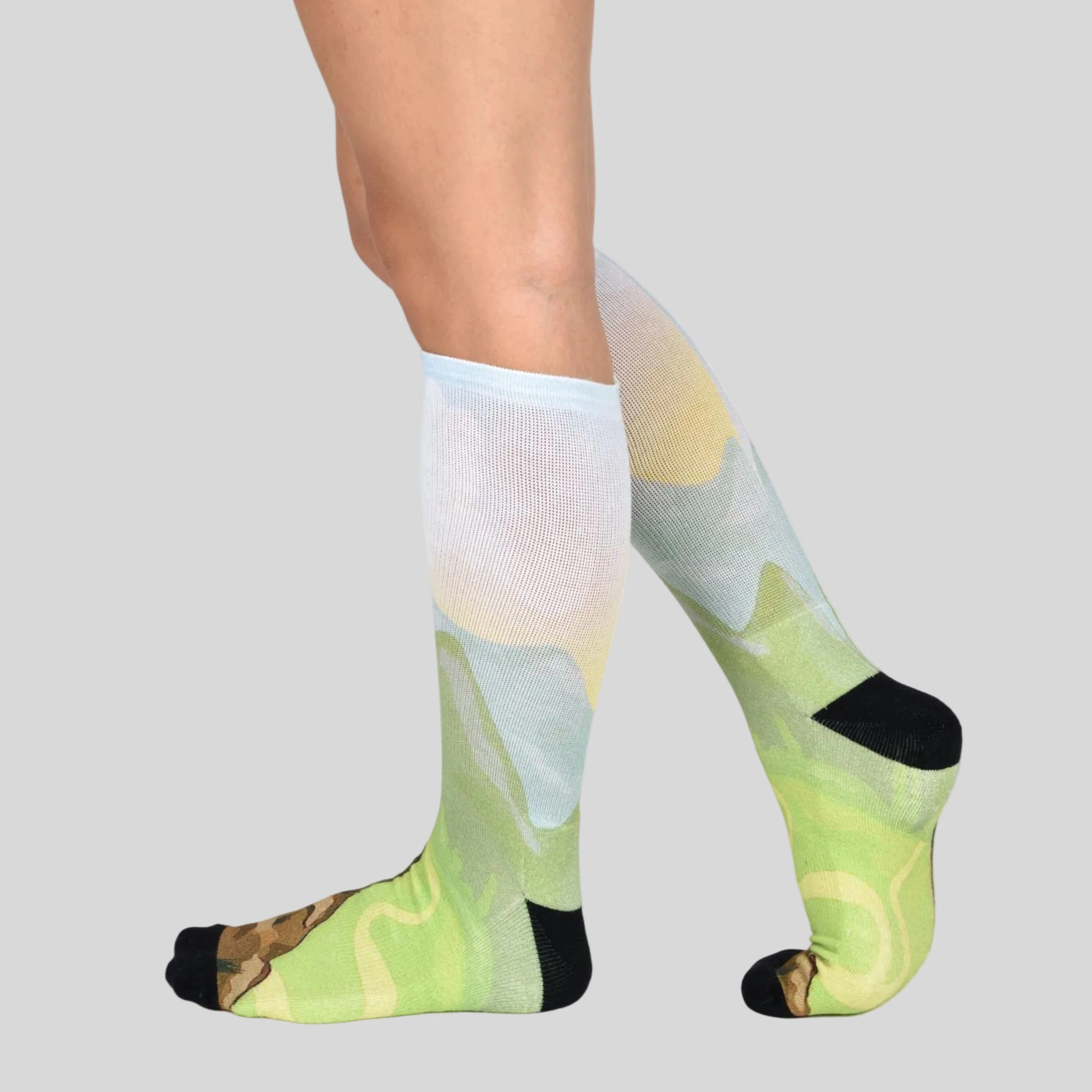 Wear Sierra Women's Knee-High Pair Pack Socks