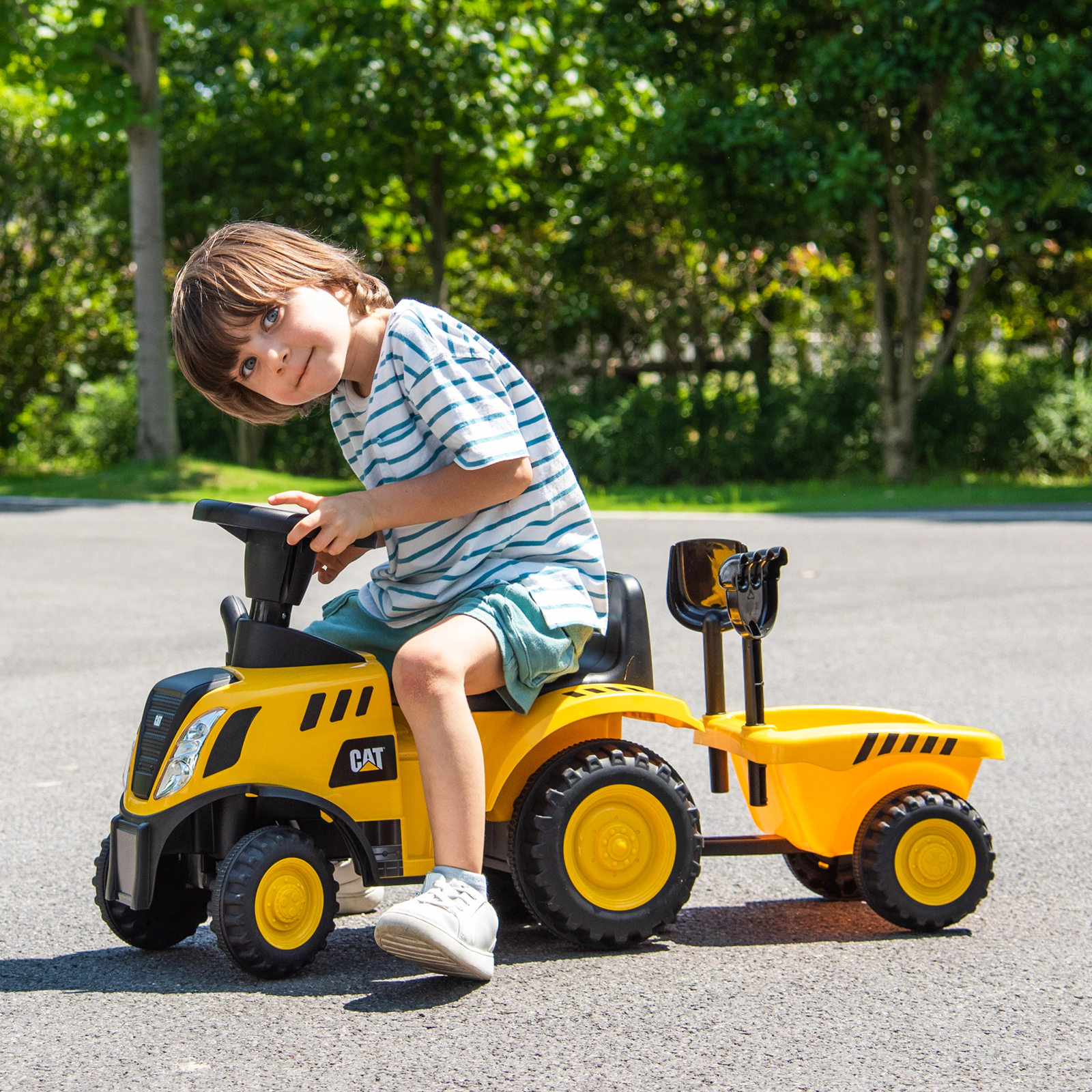 Kids Ride On Tractor Detachable Trailer LED Lights Horn 36.5-in No-Power Toddlers 1.5-3 55-lb Seat Capacity Yellow