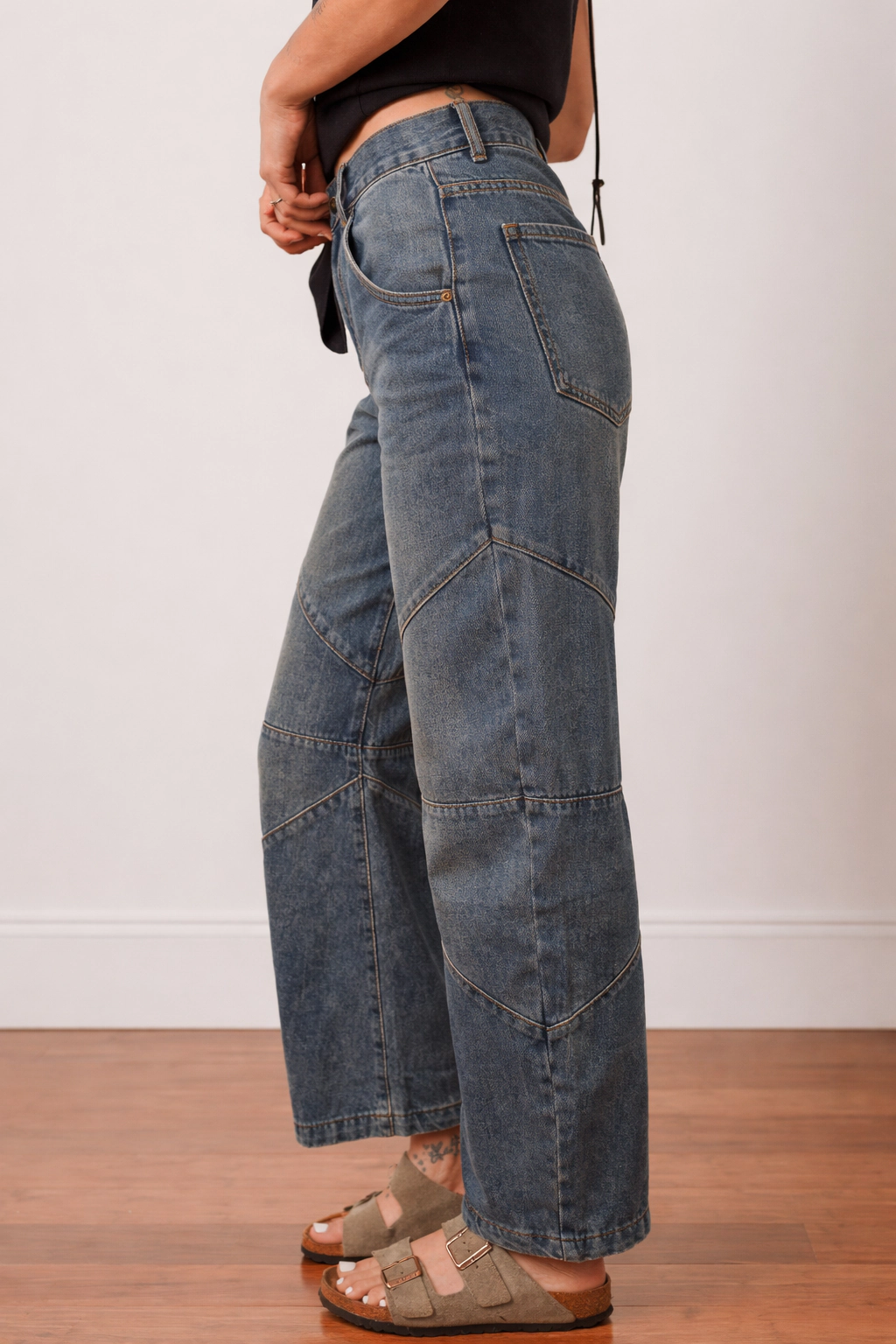 Threaded Pear Women's Alaya Straight High Waist Jeans