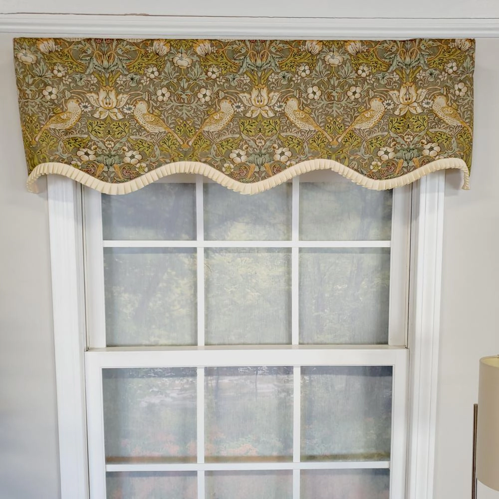 RLF Home Vivaldi Provence Pleated Ruffle Nature-Inspired Bird Motifs Luxurious Home Decor Valance 50" x 14
