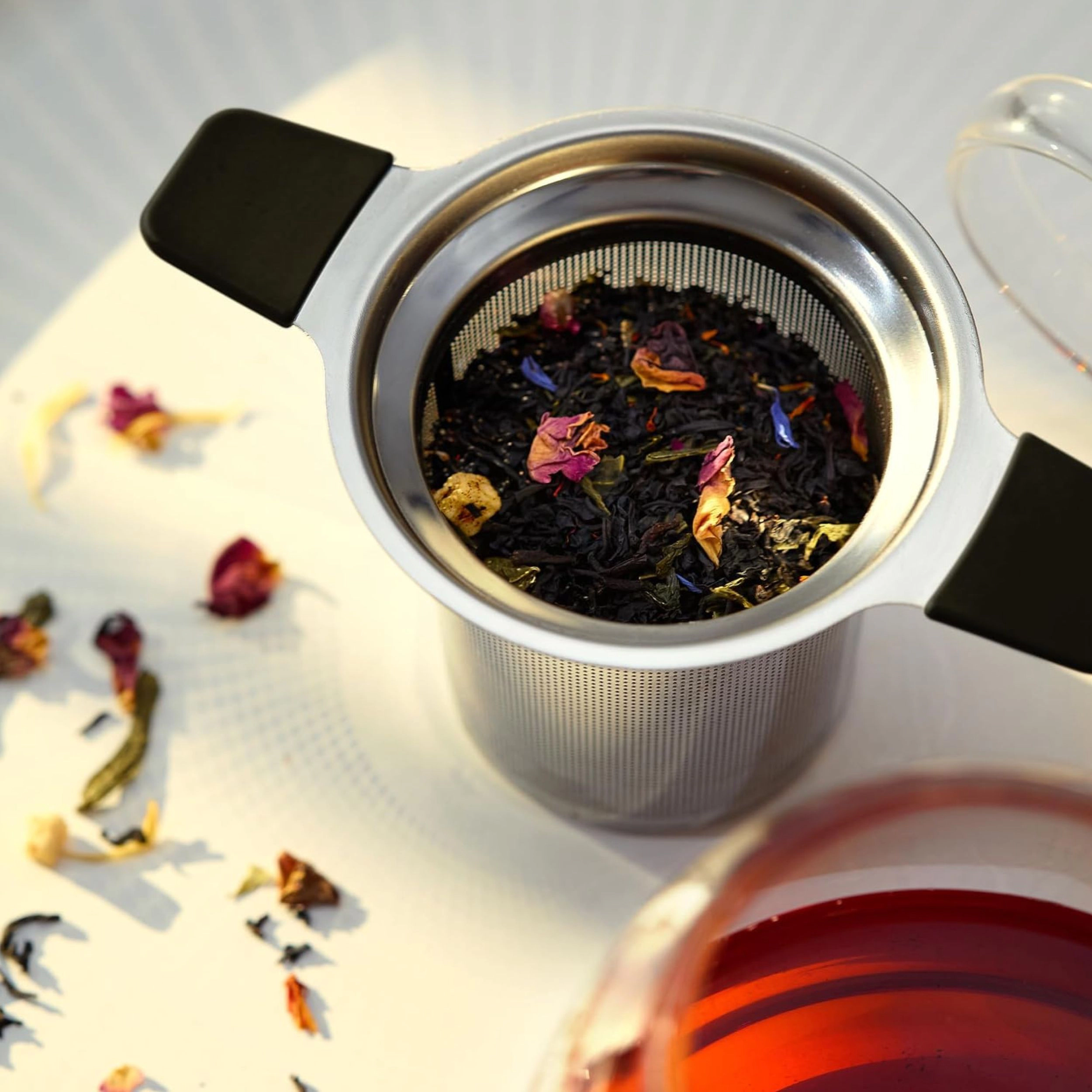 Stock Preferred Stainless Steel Tea Infuser with Lid Extra Fine Mesh Loose Leaf Strainer