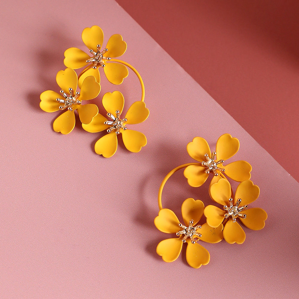 SOHI Women's Floral-Circular Drop Earrings