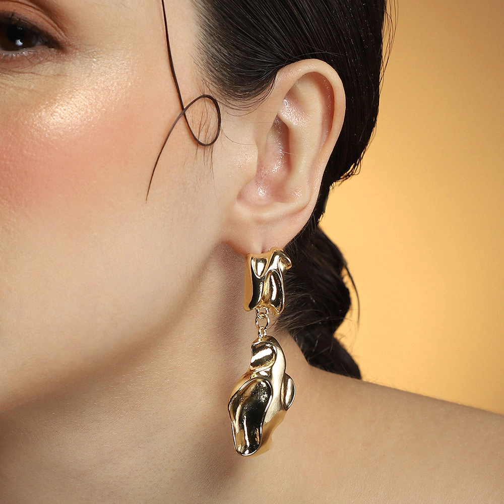 SOHI Women's The Eroded Drop Earrings - California Gold