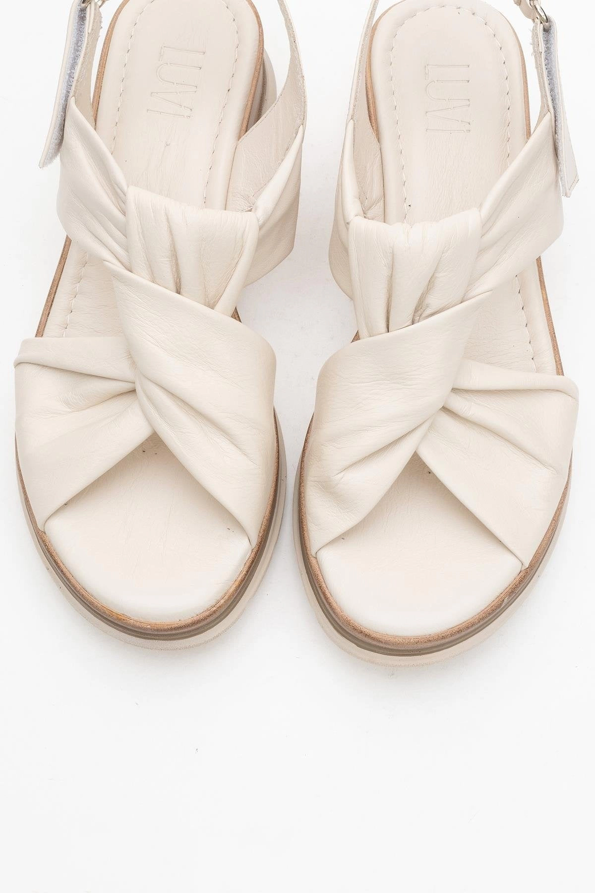 Forever & Always Womens Oara Leather Sandals