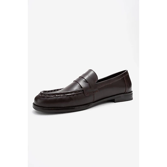 Forever & Always Womens Valia Leather Loafer