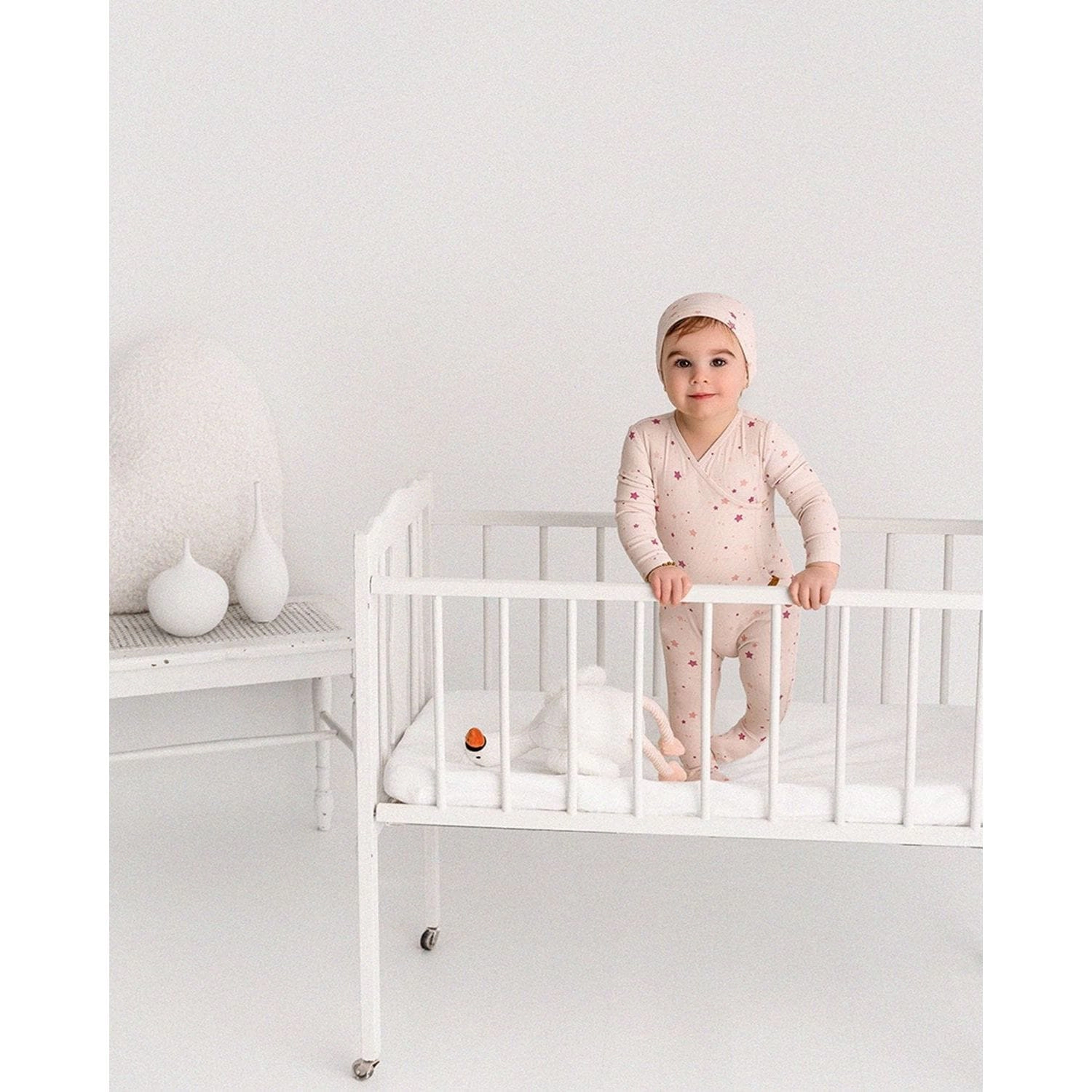 MeMoi 2 Piece Set Baby Ribbed Rayon-Blend Star-Pattern Footie and Beanie