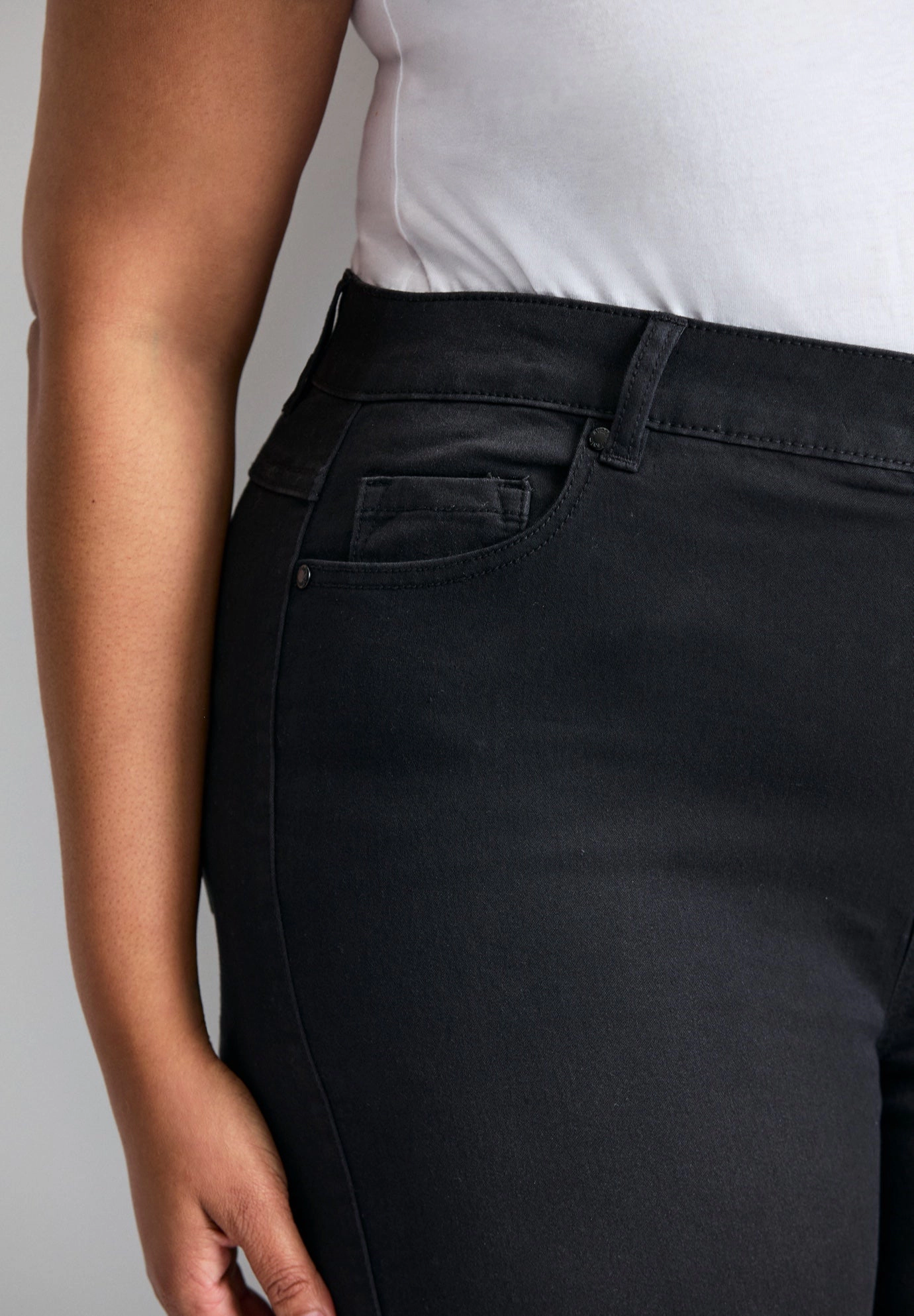 Avenue Women's Plus Butter Denim Straight Leg Jean