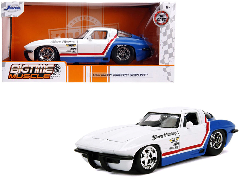 Jada 1963 Chevrolet Corvette Stingray White and Blue with Red Stripe "Chevy Racing" "Bigtime Muscle" 1/24