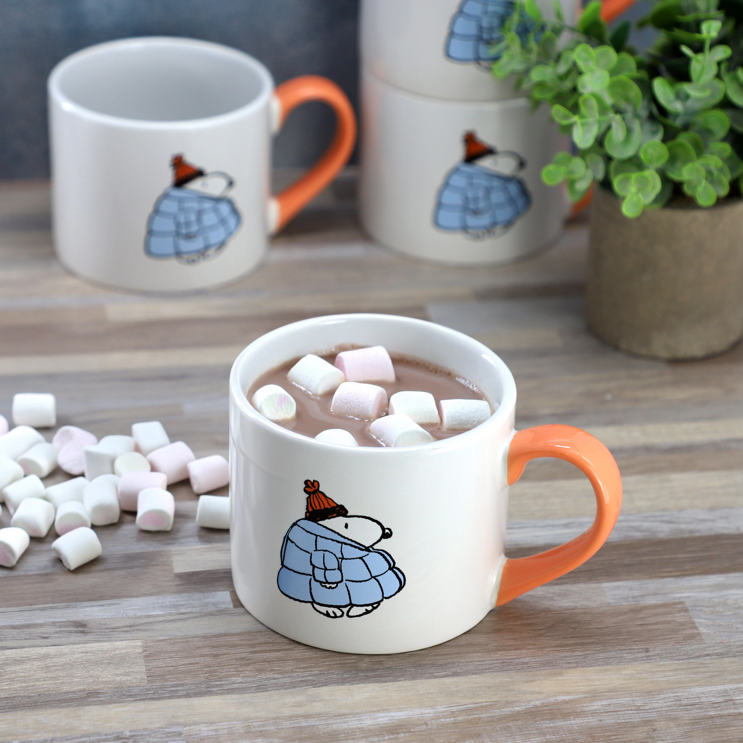 Peanuts All Bundled Up 4 Piece 19 Ounce Stackable Stoneware Mug Set in Peach