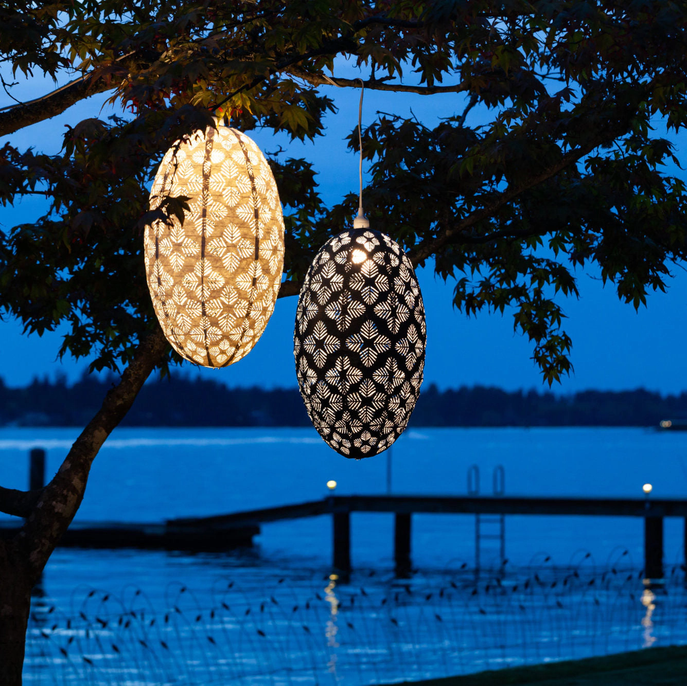 Allsop Home & Garden Soji Stella Nova Geo Palm Pod 22 Indoor Outdoor Pendant Lamp 120V