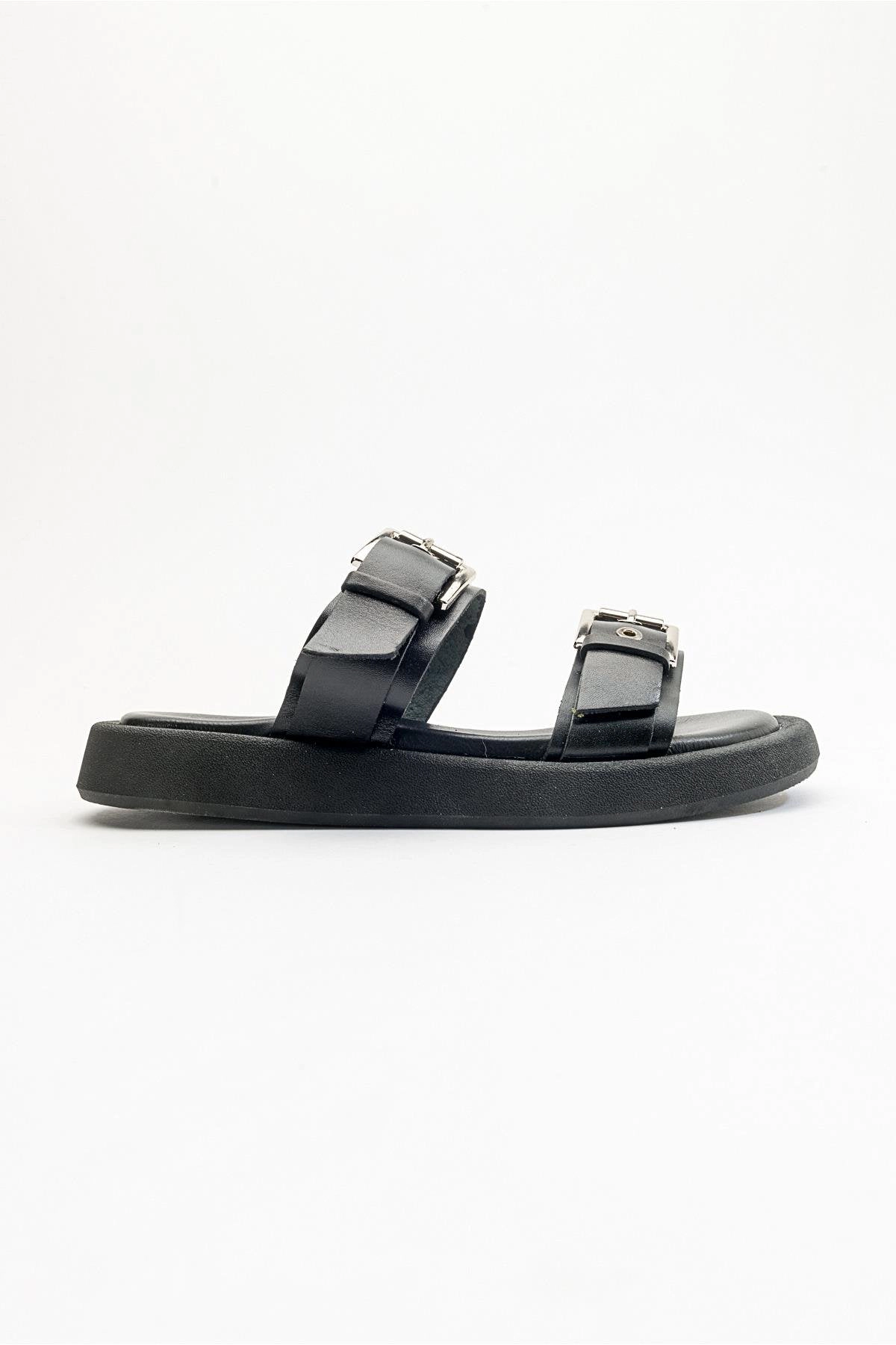 Forever & Always Womens Finezza Leather Two-Strap Sandals