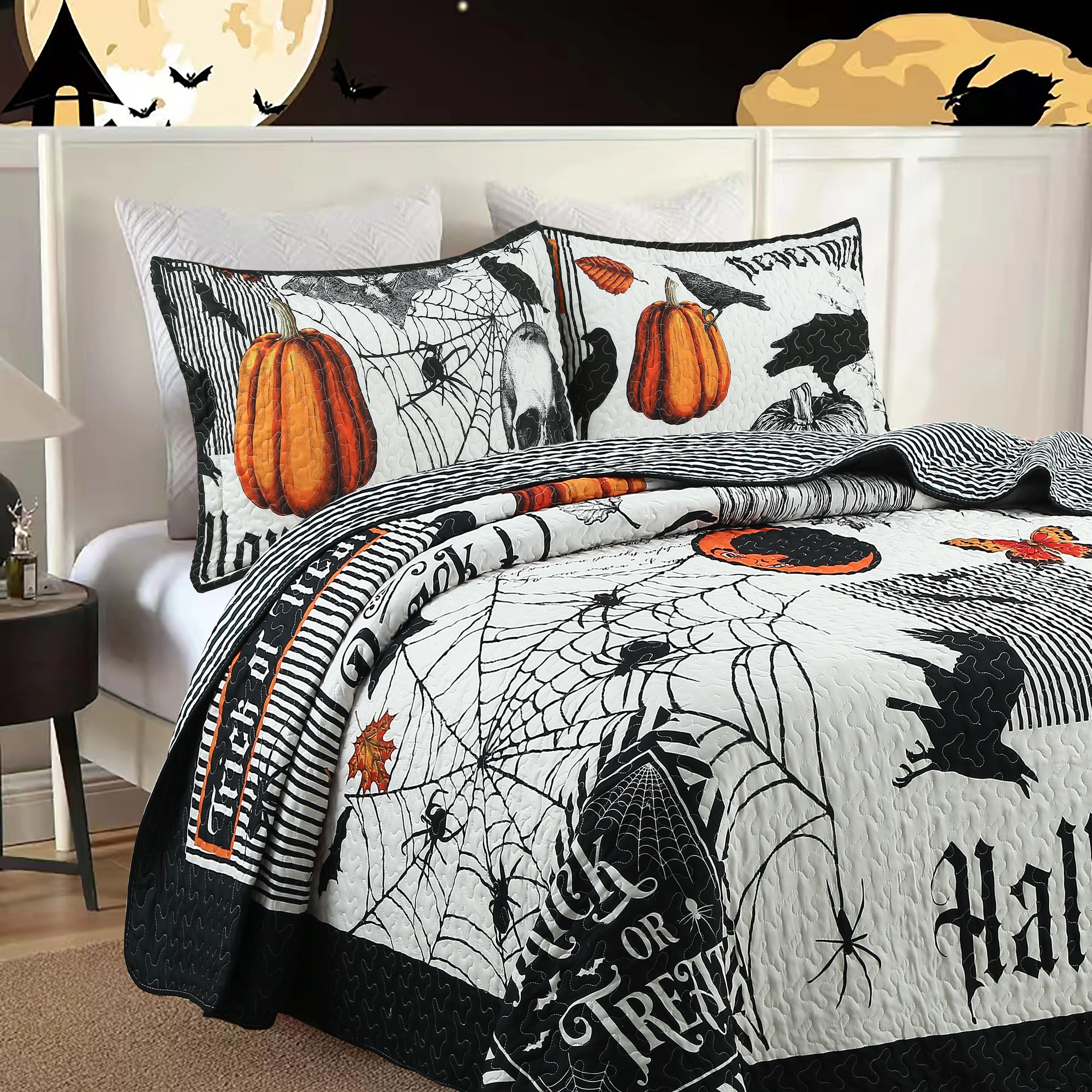 MarCielo 3 Piece Halloween Quilt Set - Skull & Pumpkin Print Bedspread