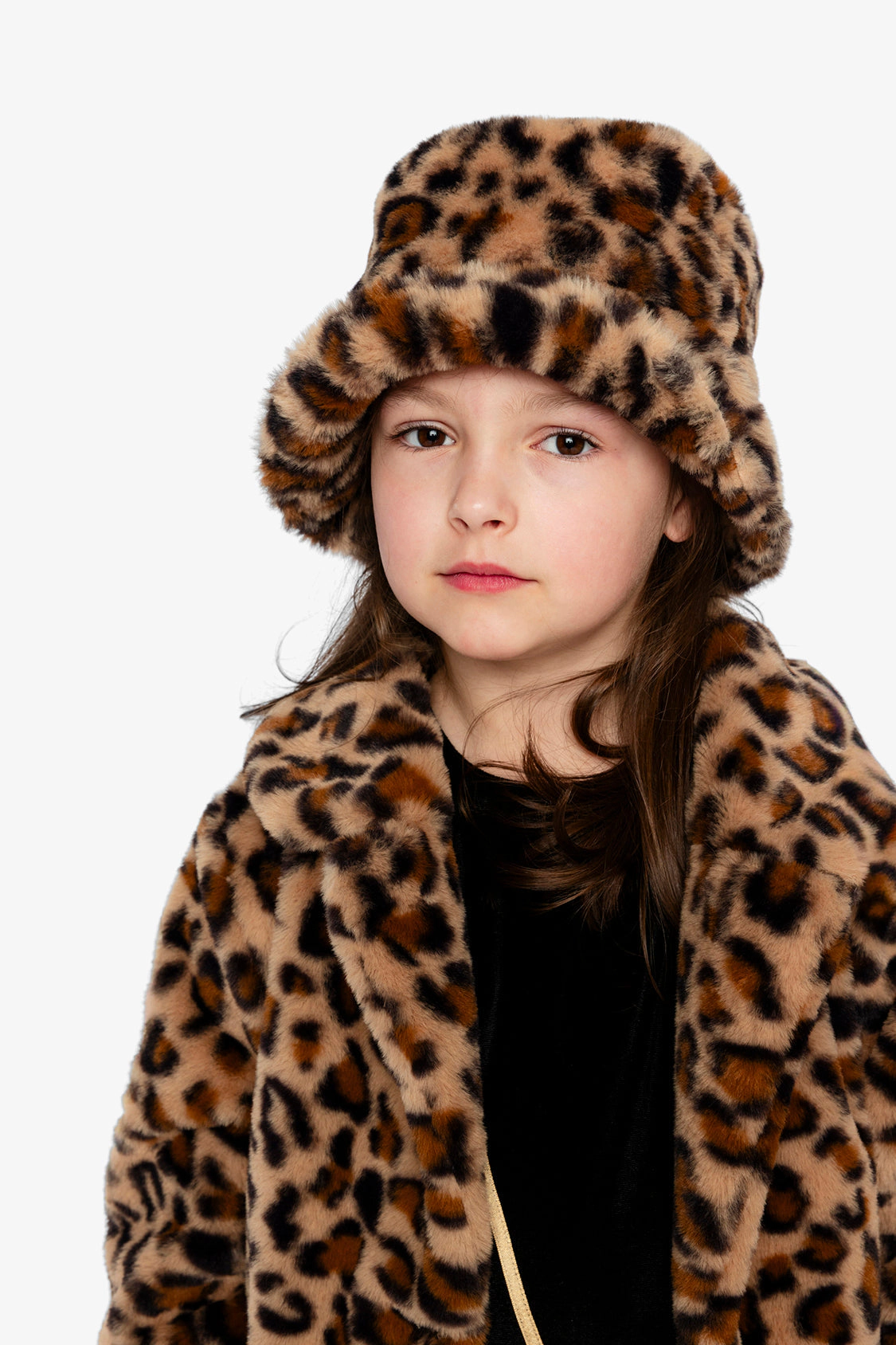 Deux par Girls Faux Fur Leopard Print Wide Brim Bucket Hat