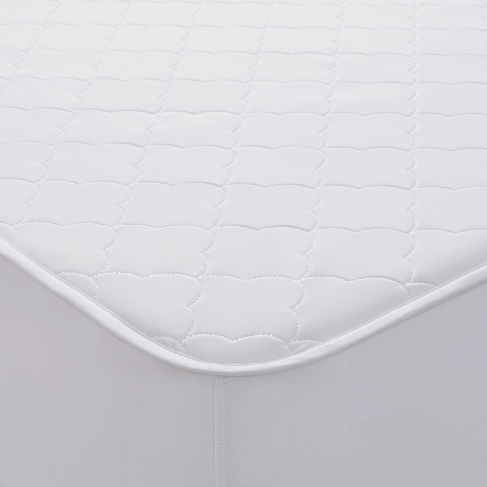 Unikome Cooling Stretch Knit Mattress Pad, Cool Touch Cover with Airy Mesh Gusset