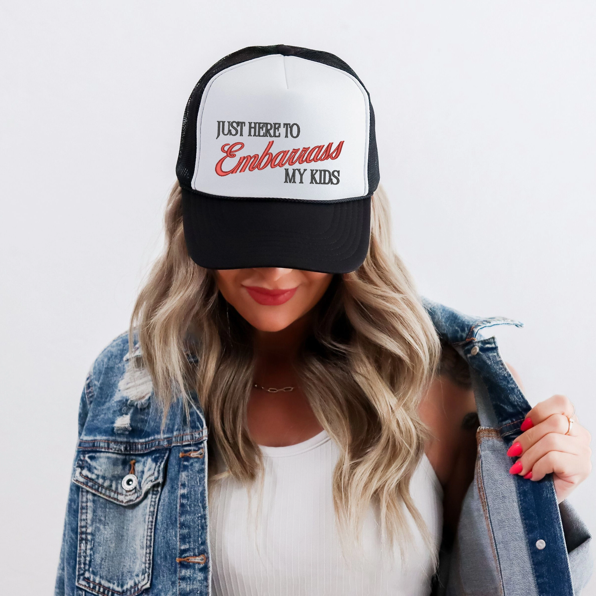 Simply Sage Market - Women's Graphic Foam Trucker Hat - Embroidered Just Here To Embarrass My Kids