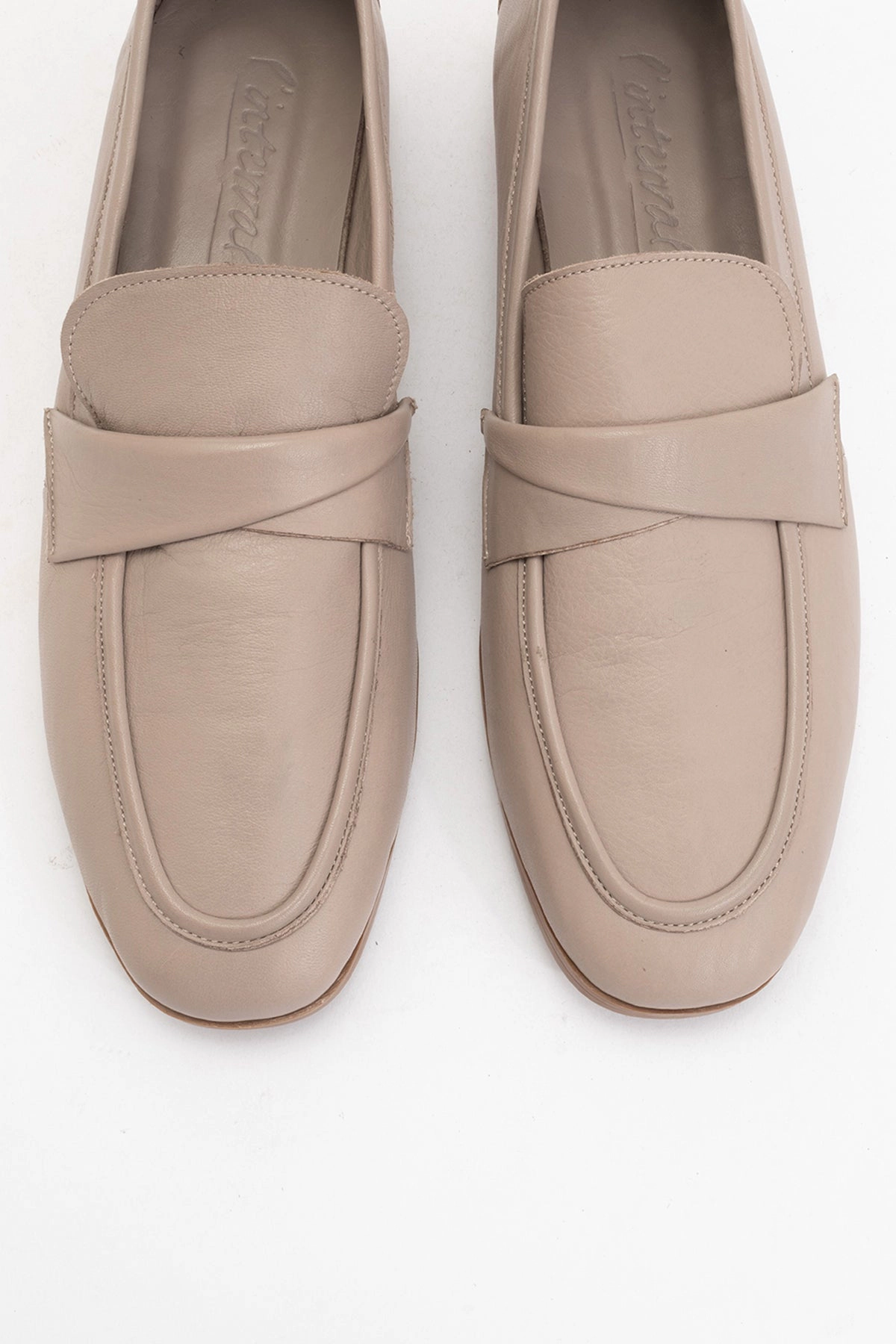 Forever & Always Womens Splice Leather Flat Loafers