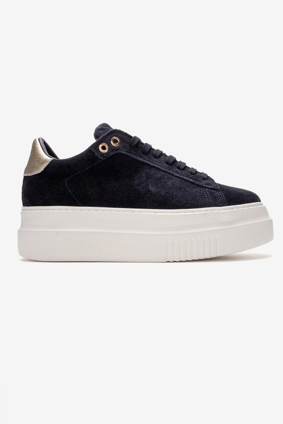 Forever & Always Womens Nera Leather Casual Sneaker