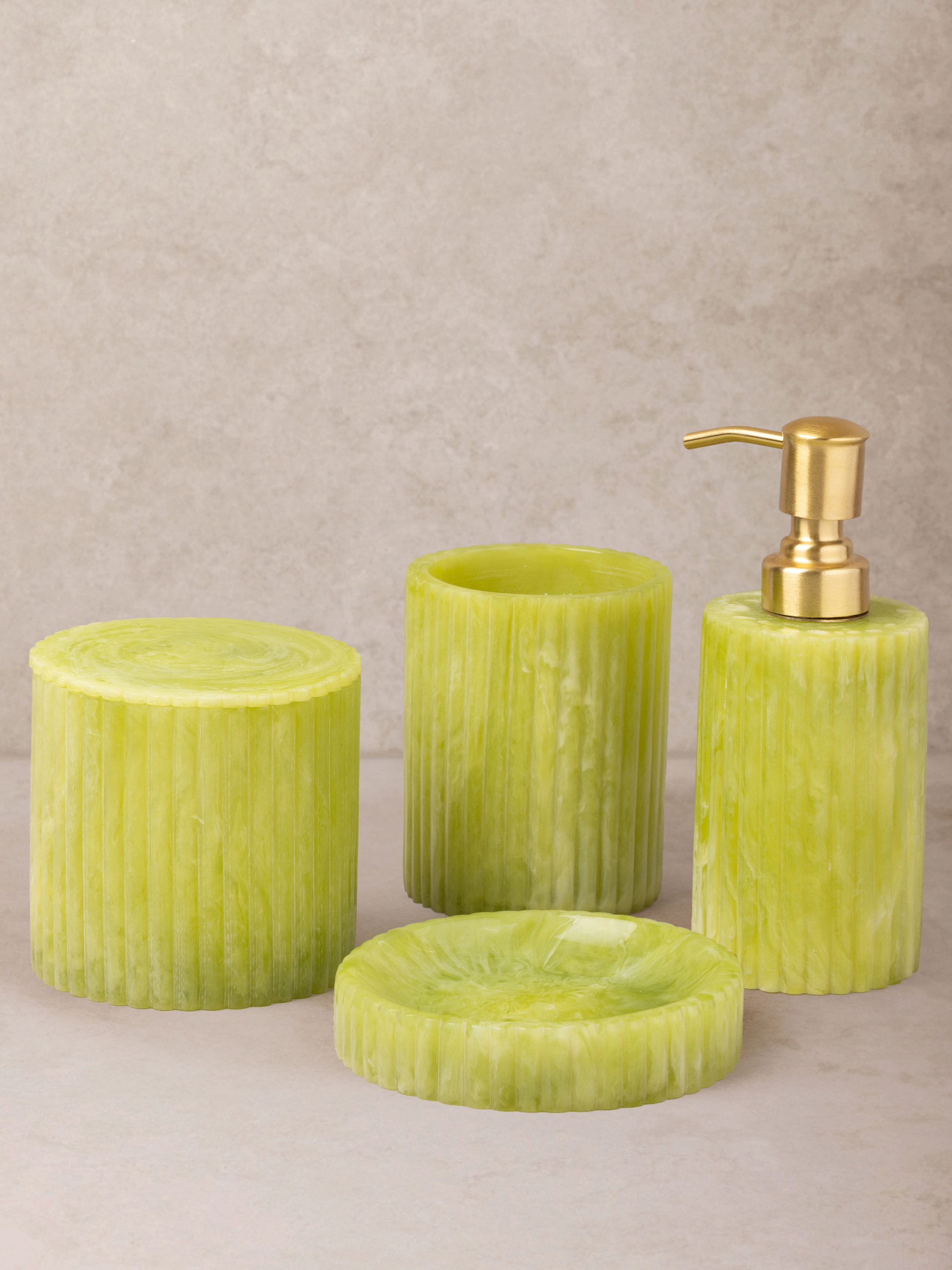 GAURI KOHLI Porto Green Bath Accessories