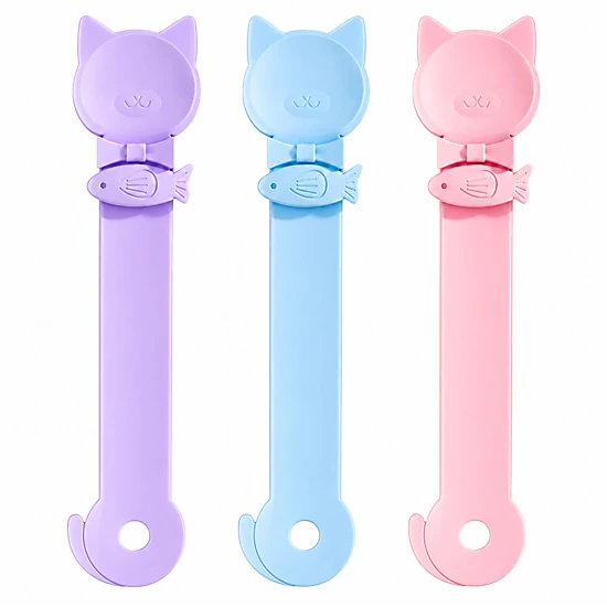 Home Collection Pack of 3 Cat Treat Spoon Dispenser for Lickable Wet Food Tubes