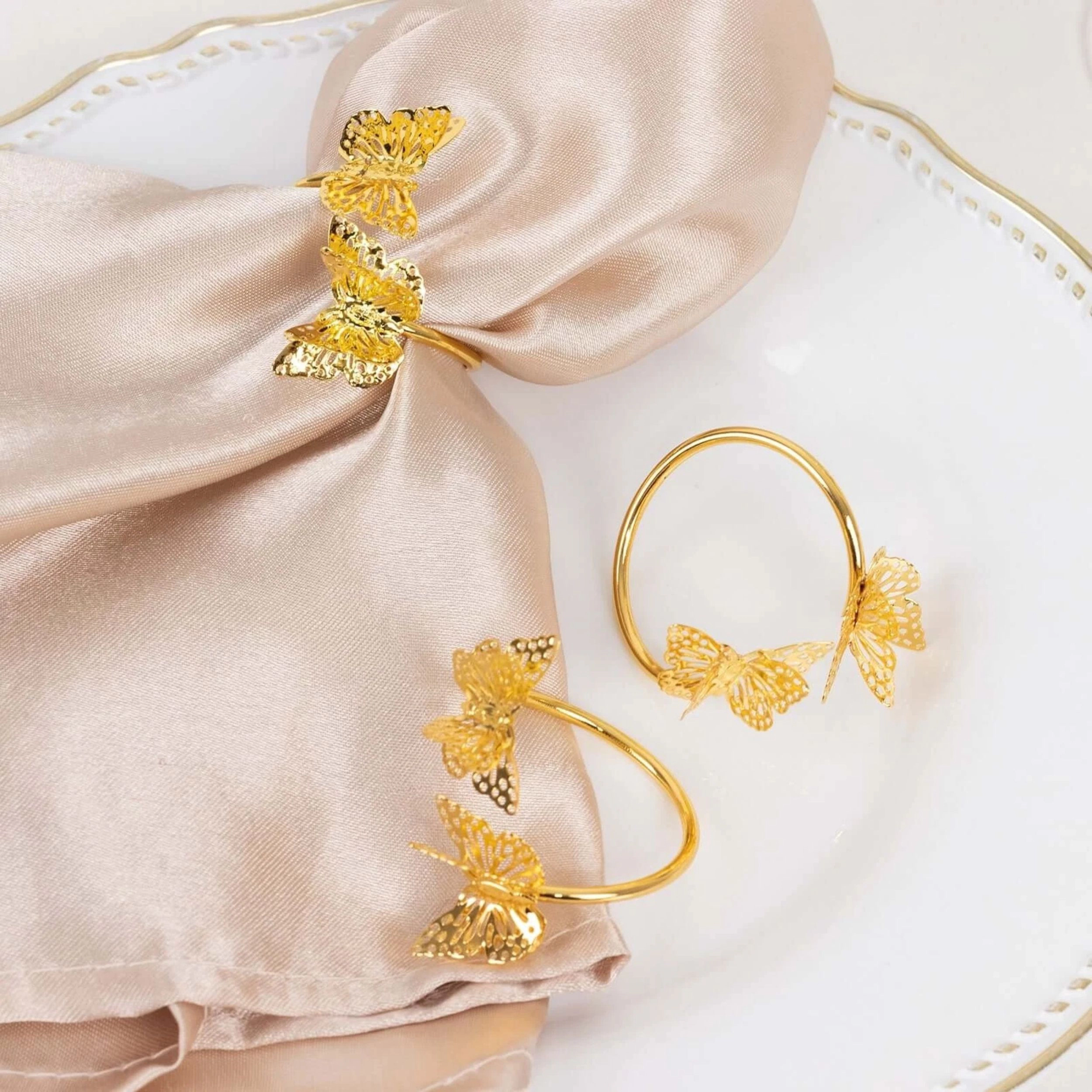 Home Collection Set of 4 Butterfly Metal Napkin Rings