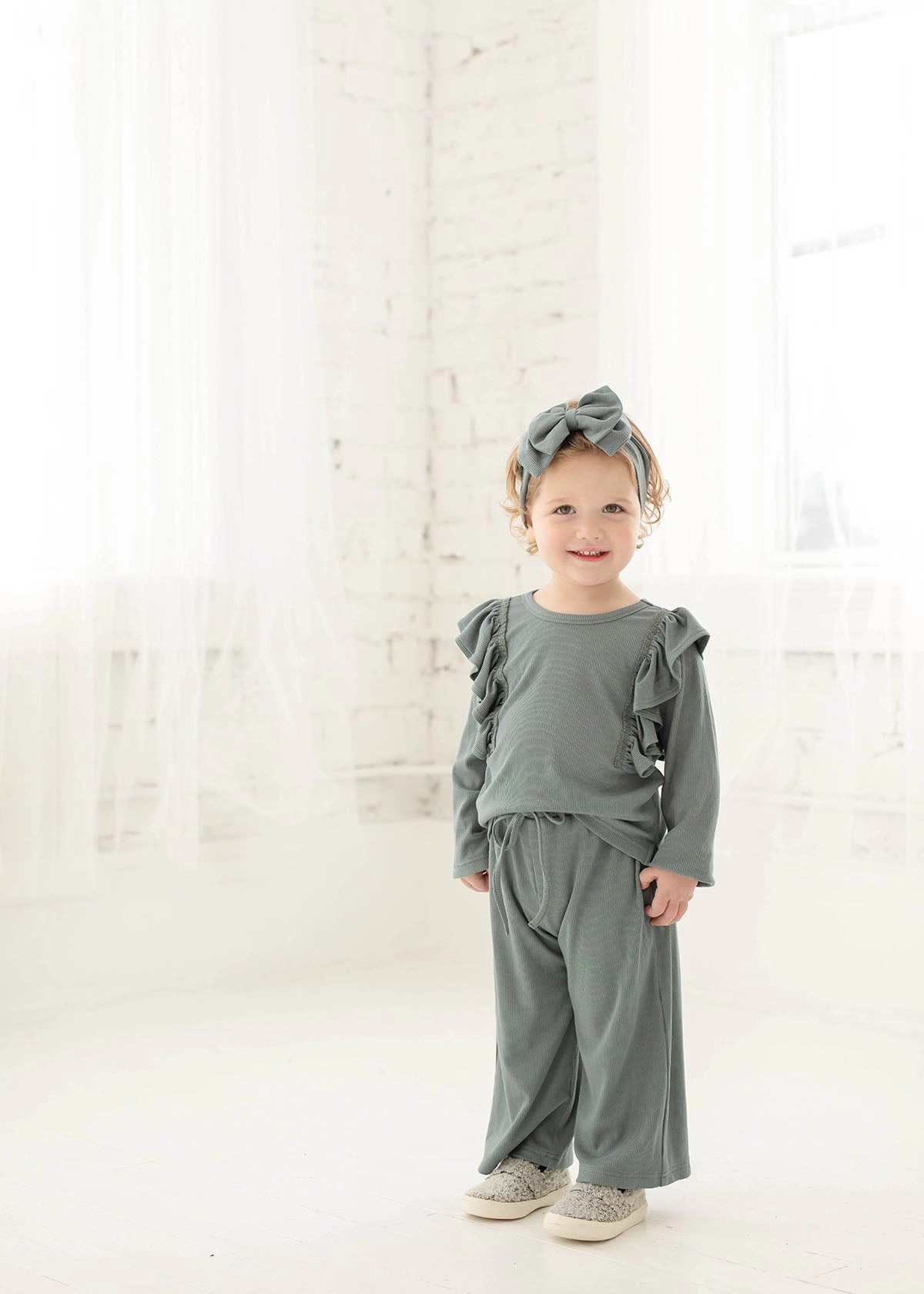Mabel and Honey Perennial Knit 2-Piece Little Girl Set - Green