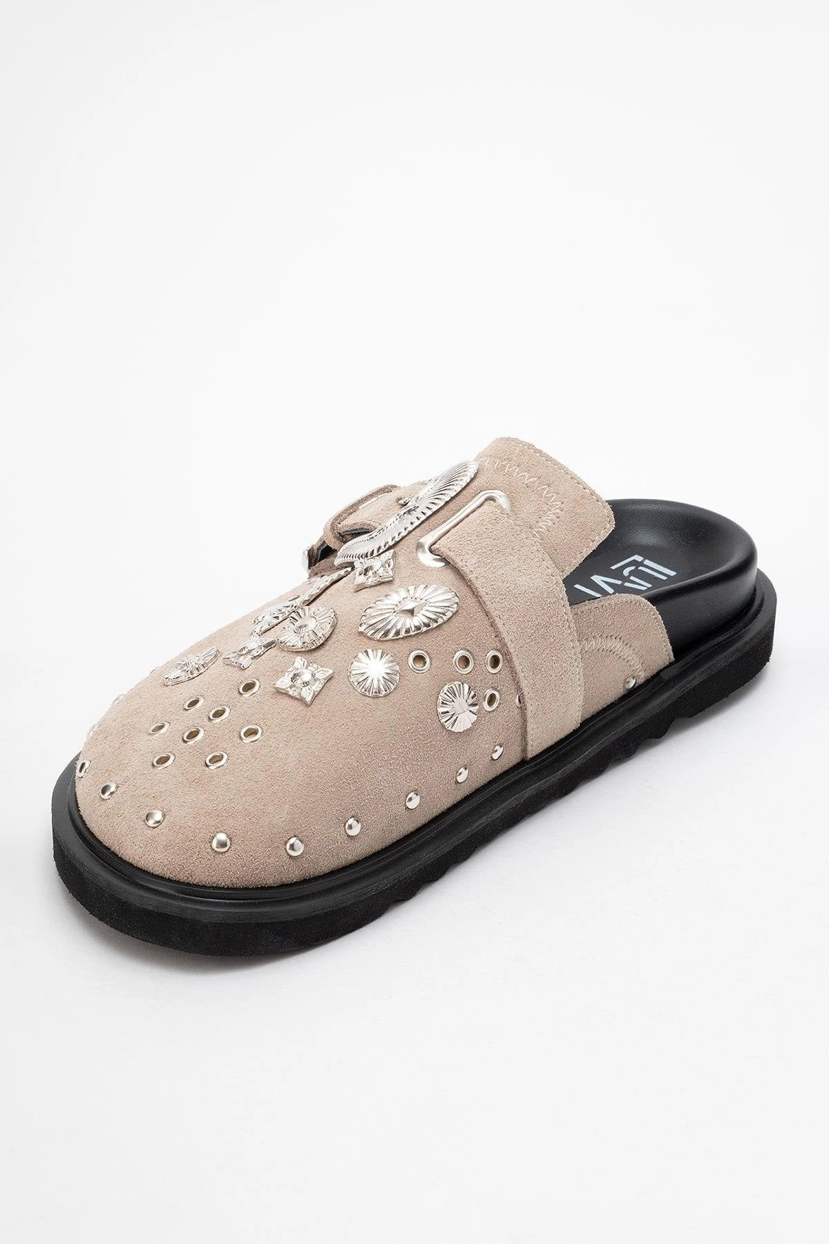 Forever & Always Womens Maril Leather Buckle Sandals