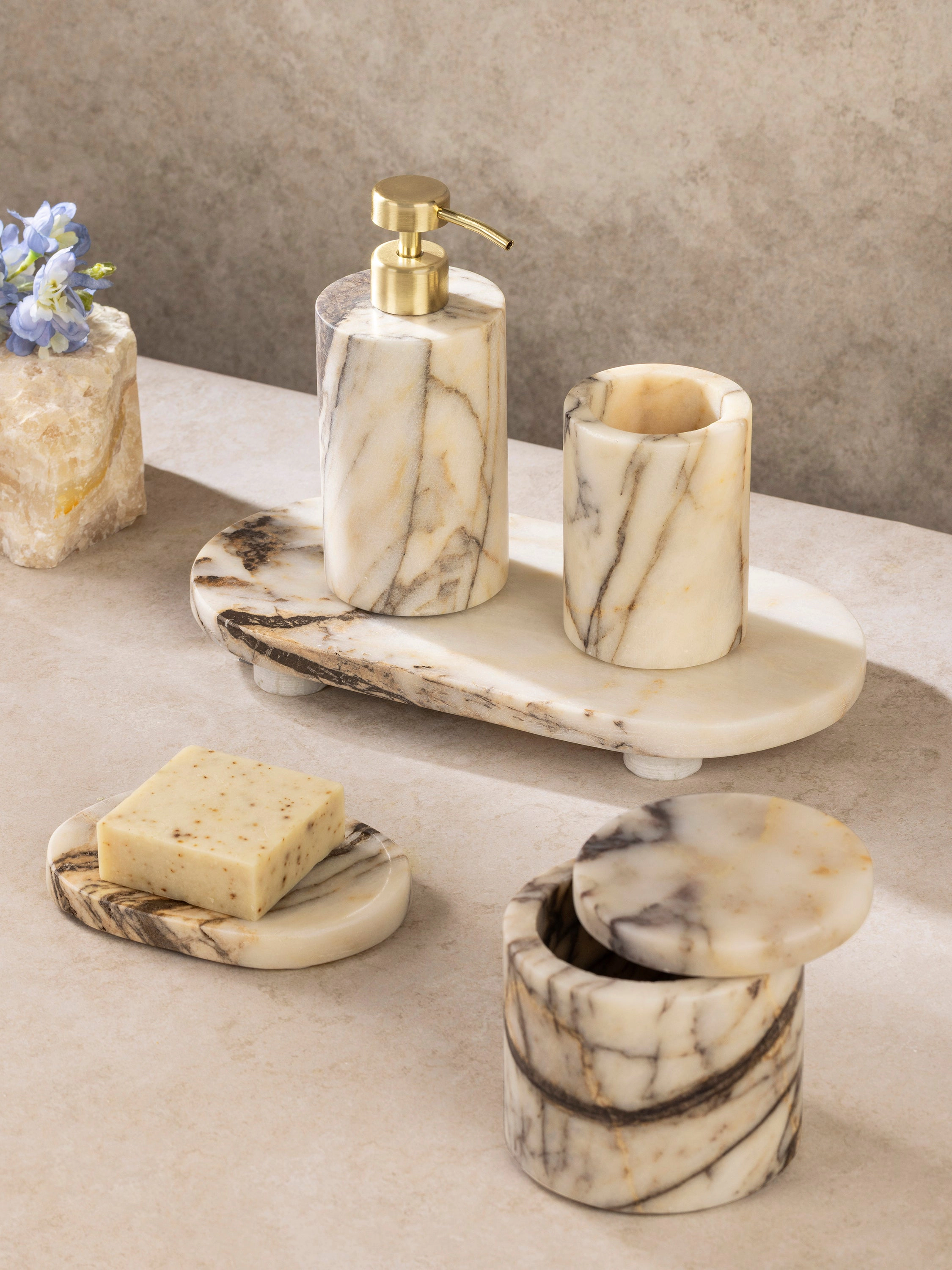 GAURI KOHLI Tangier Bath Accessories