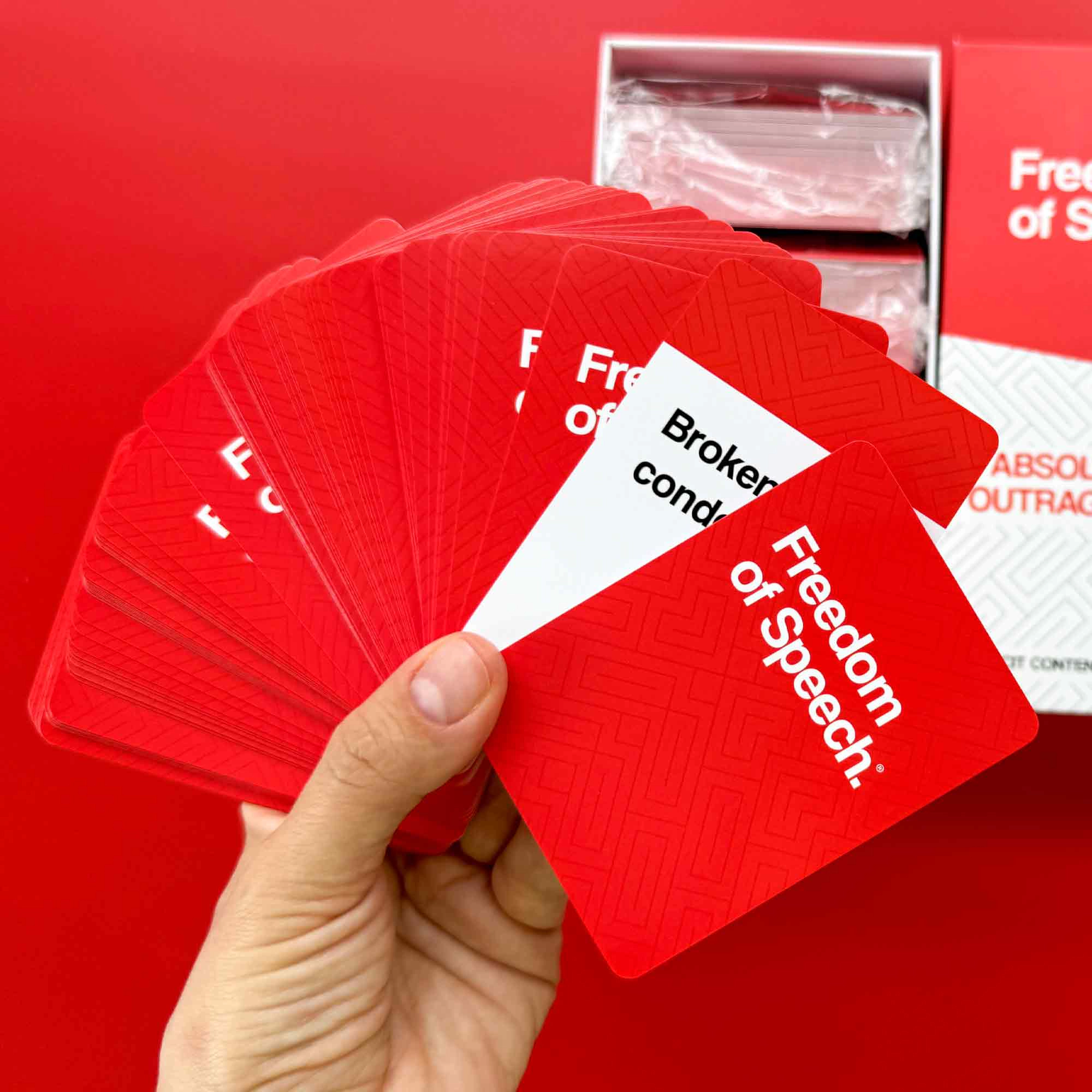 QUOKKA Guess the Word Card Game for Adults and Family - Fast-Paced Party with Timer 500 Cards