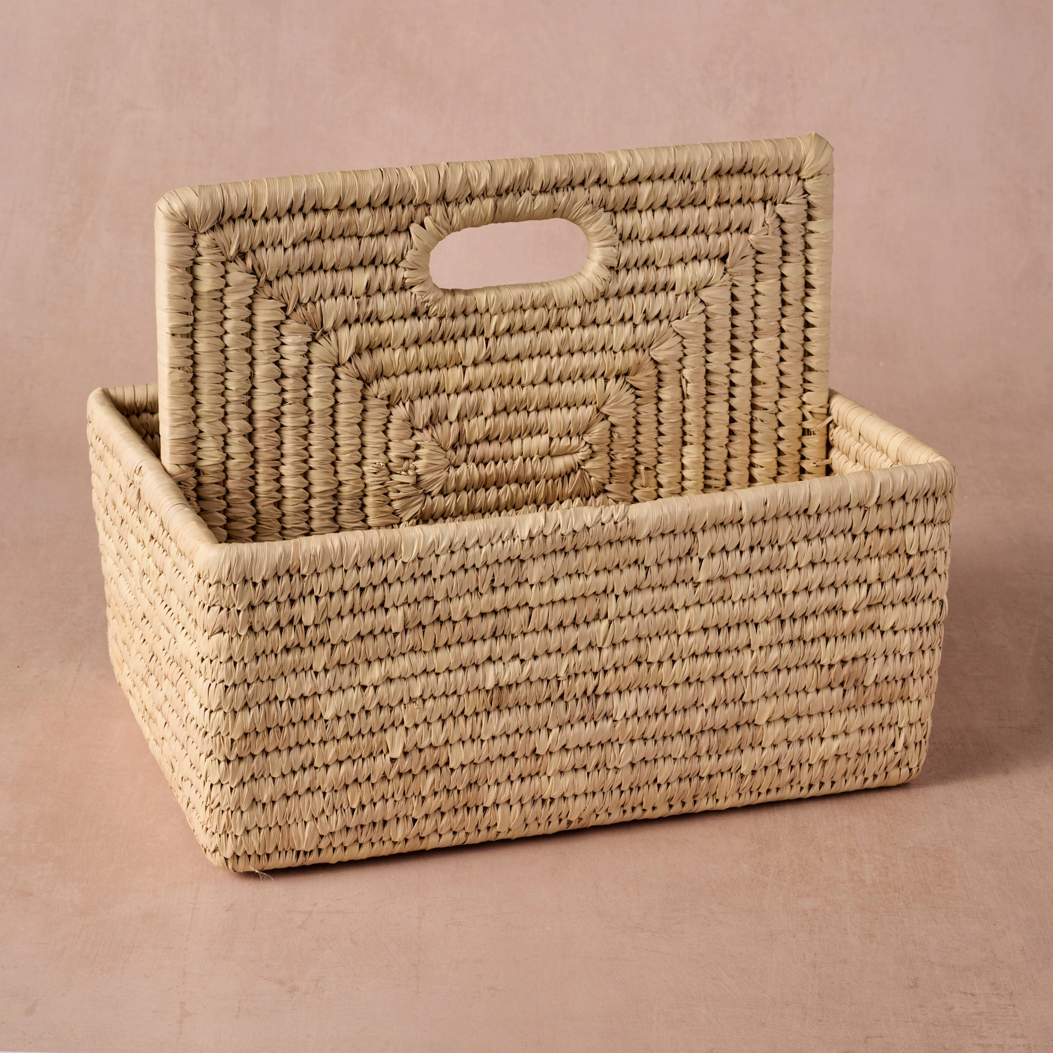 Ten Thousand Villages Pleta Woven Date Palm Leaf Utensil Caddy