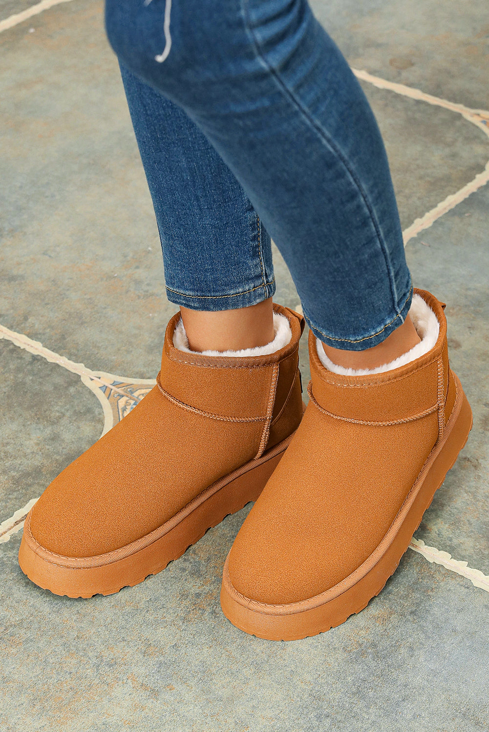 Threaded Pear Women's Anna Fur Lined Suede Ankle Snow Boots