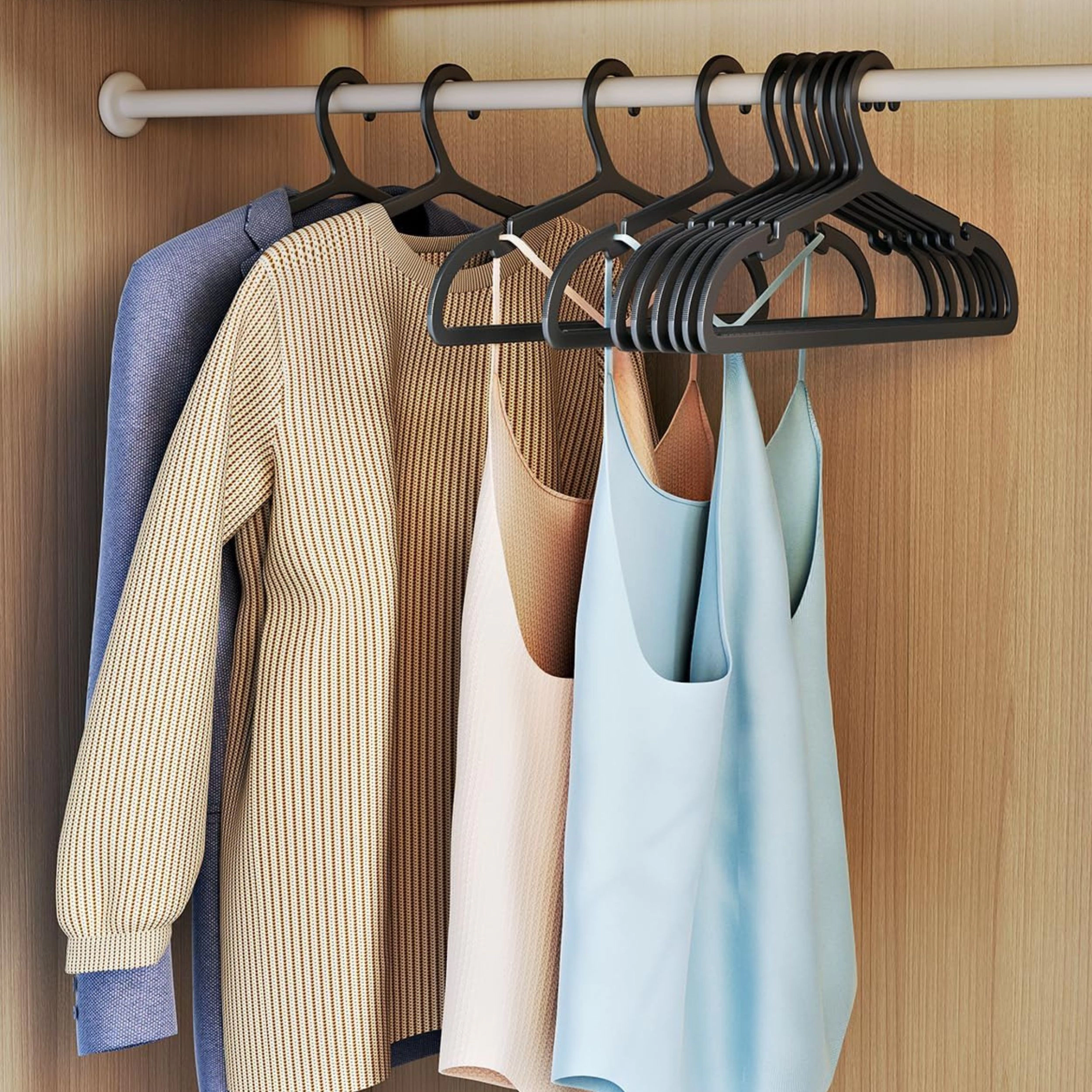 Stock Preferred Pack of 30 Non Slip Plastic Clothes Hangers Space Saving Coat