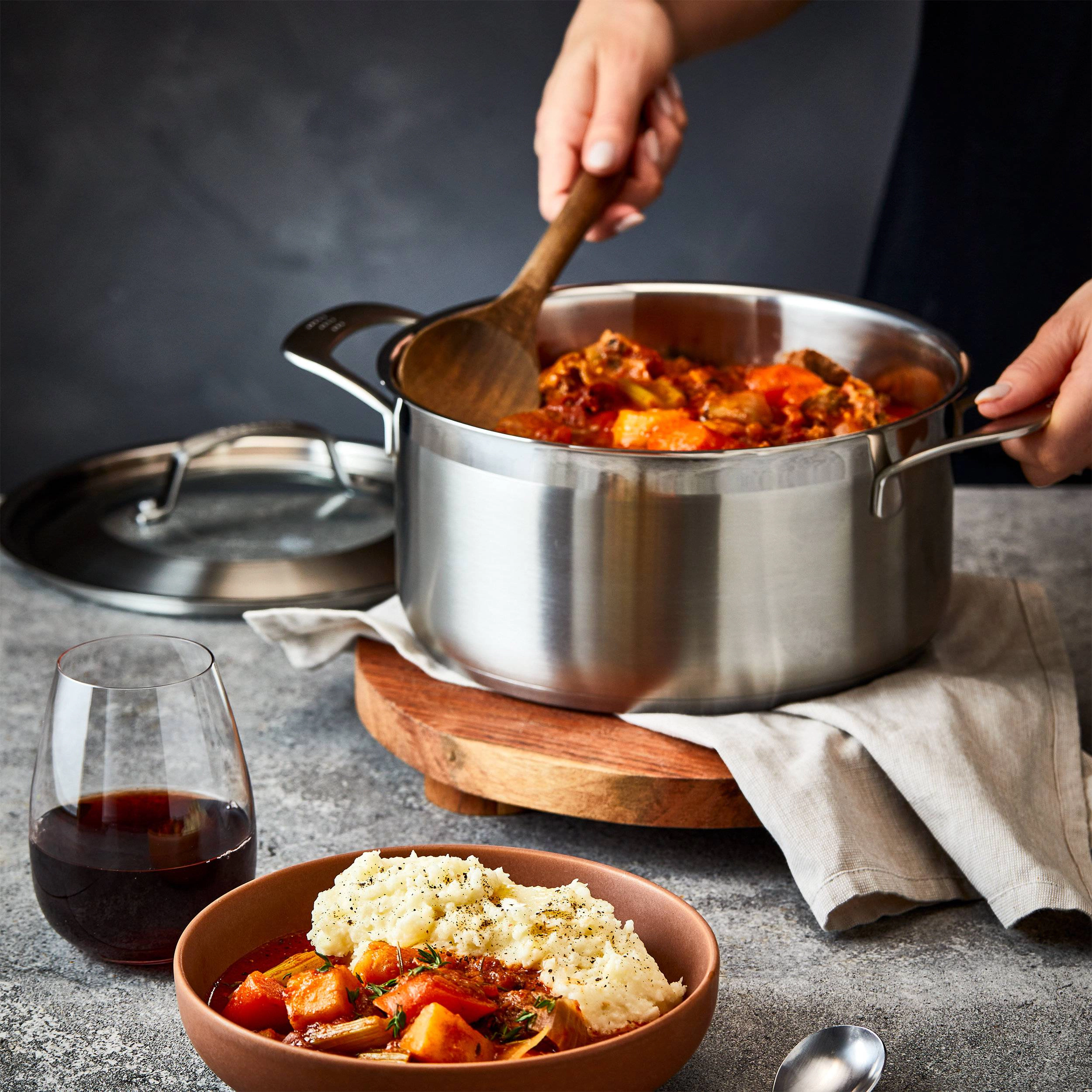 Cuisine::pro® iD3® SS 5 Qt. Casserole Pan With Lid