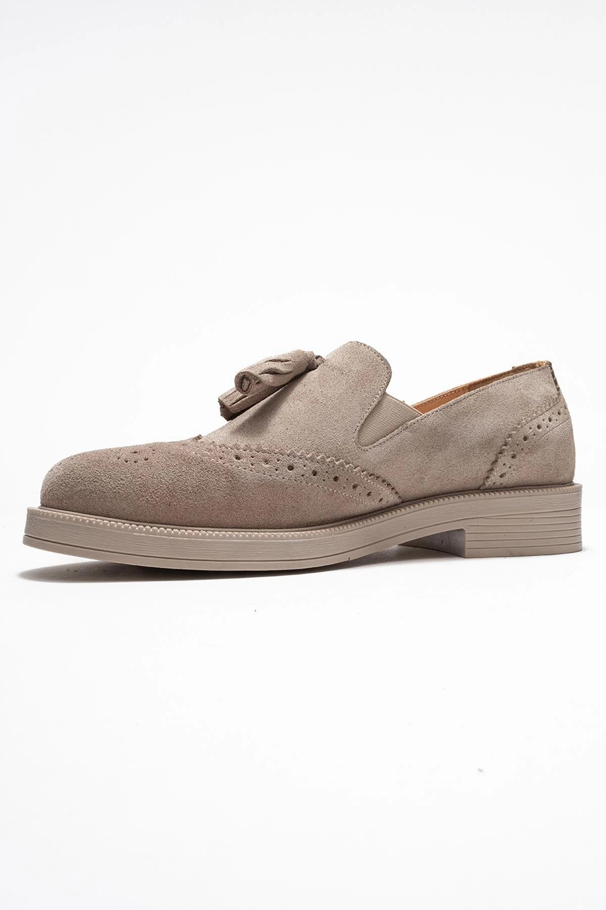 Forever & Always Womens Alex Leather Tassel Loafers