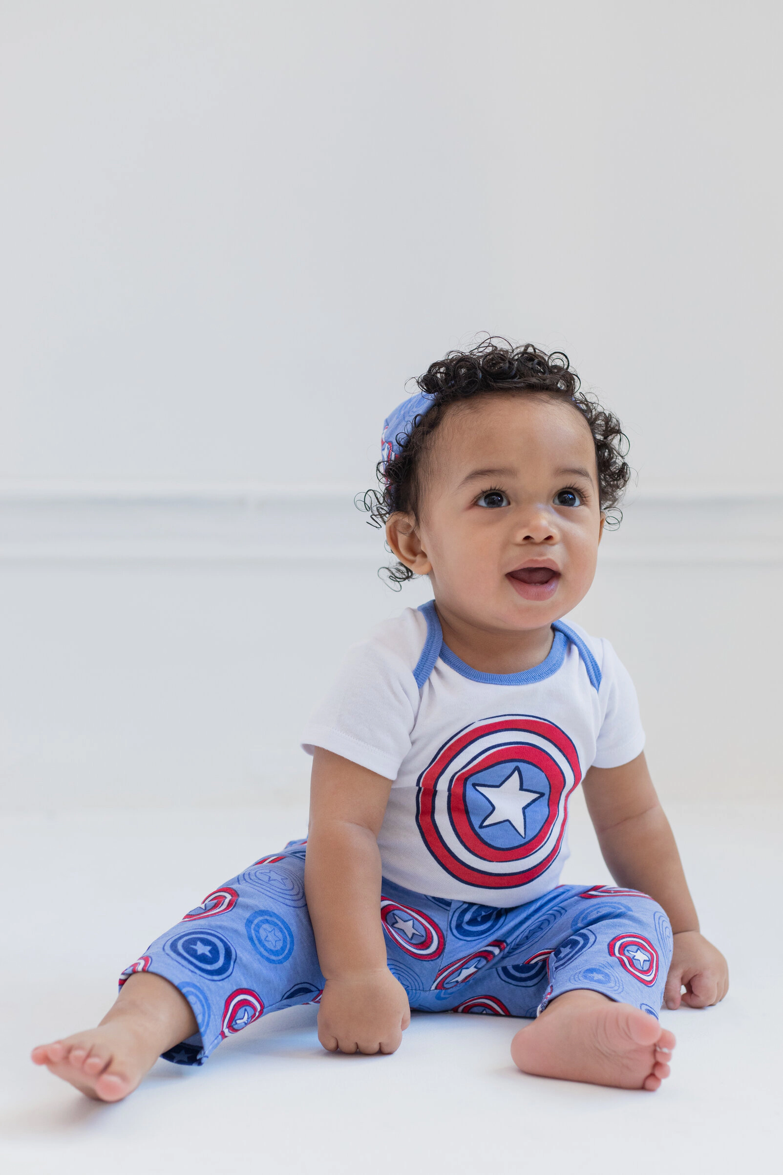 Marvel Comics Baby Boys' Bodysuit Pants and Hat Set