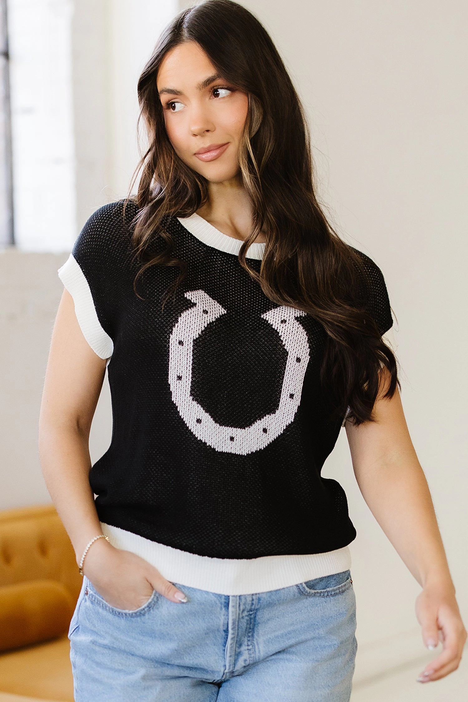 Threaded Pear Women's Evelynn Trim Short Sleeve Sweater