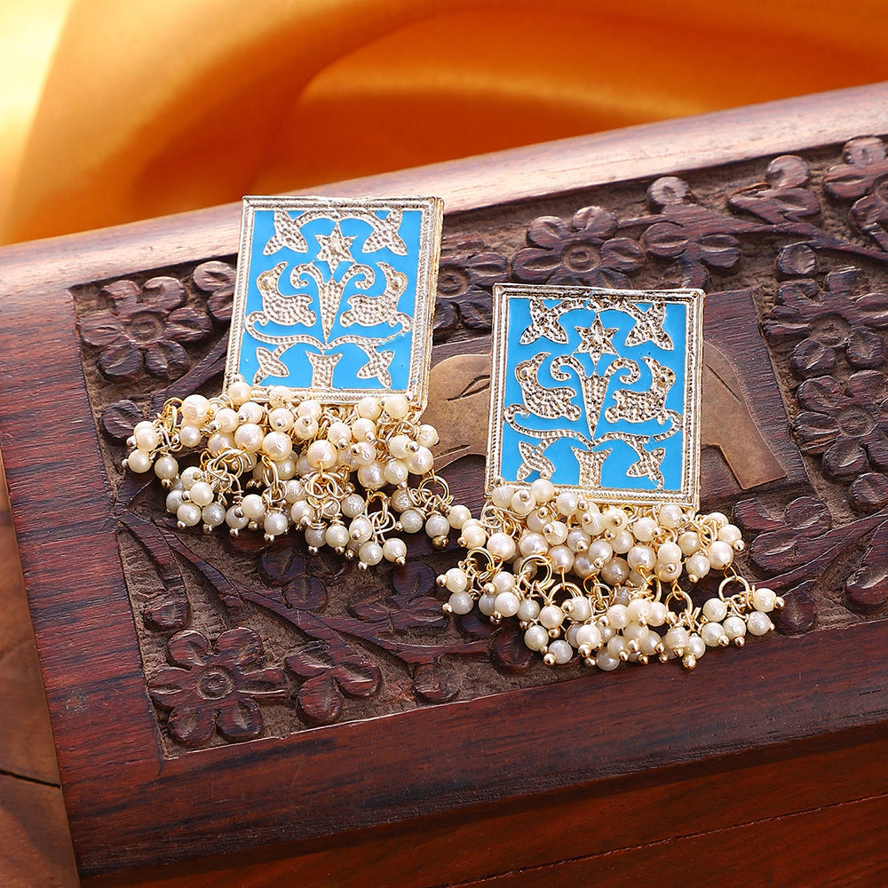 SOHI Women's The Niloufar Drop Earrings