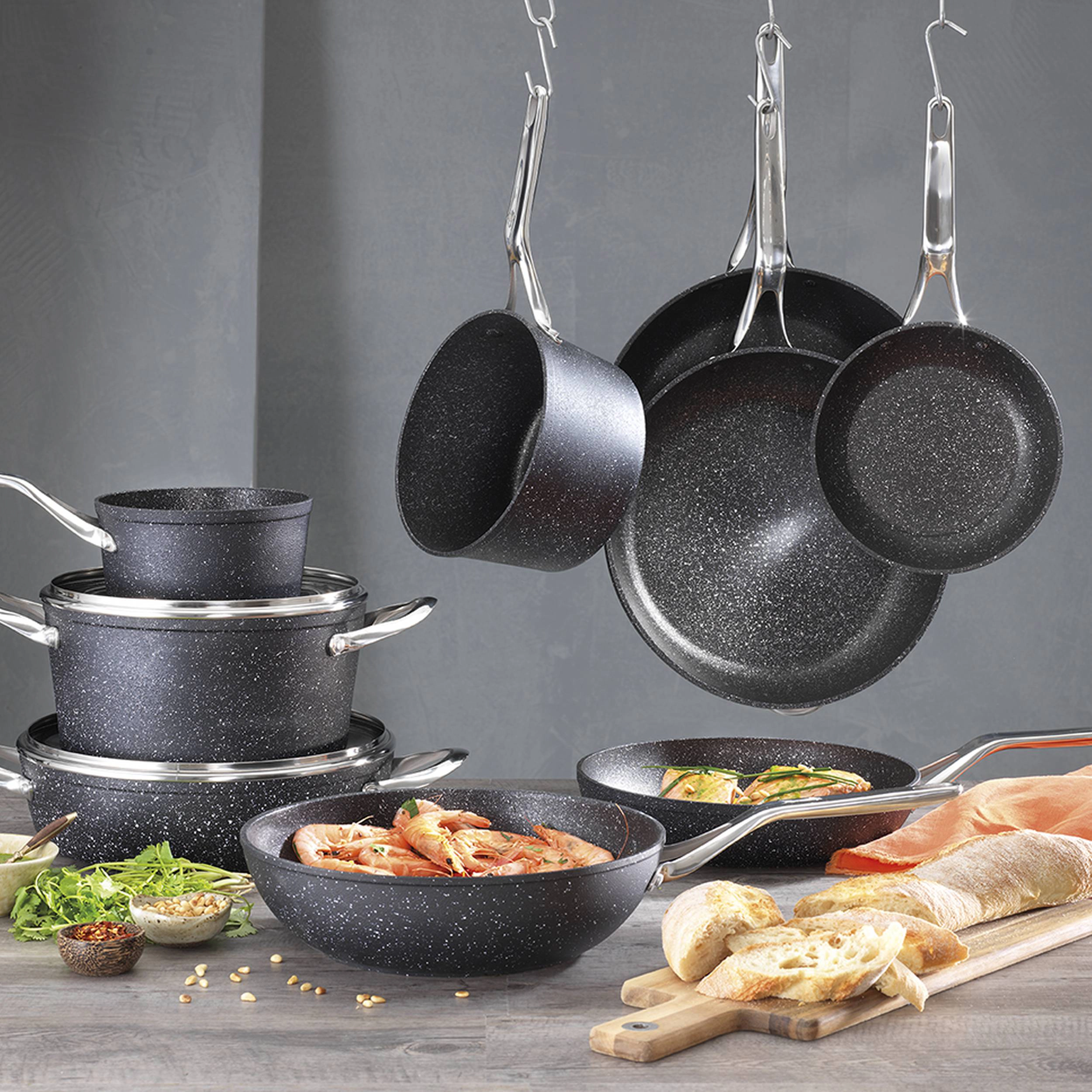 Cuisine::pro® IRONROC™ Wok With Lid 12"