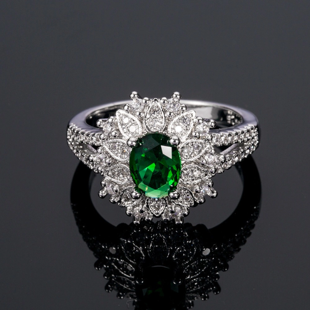 Classical Floral Ring Oval Cut Green Stone Promise Ring