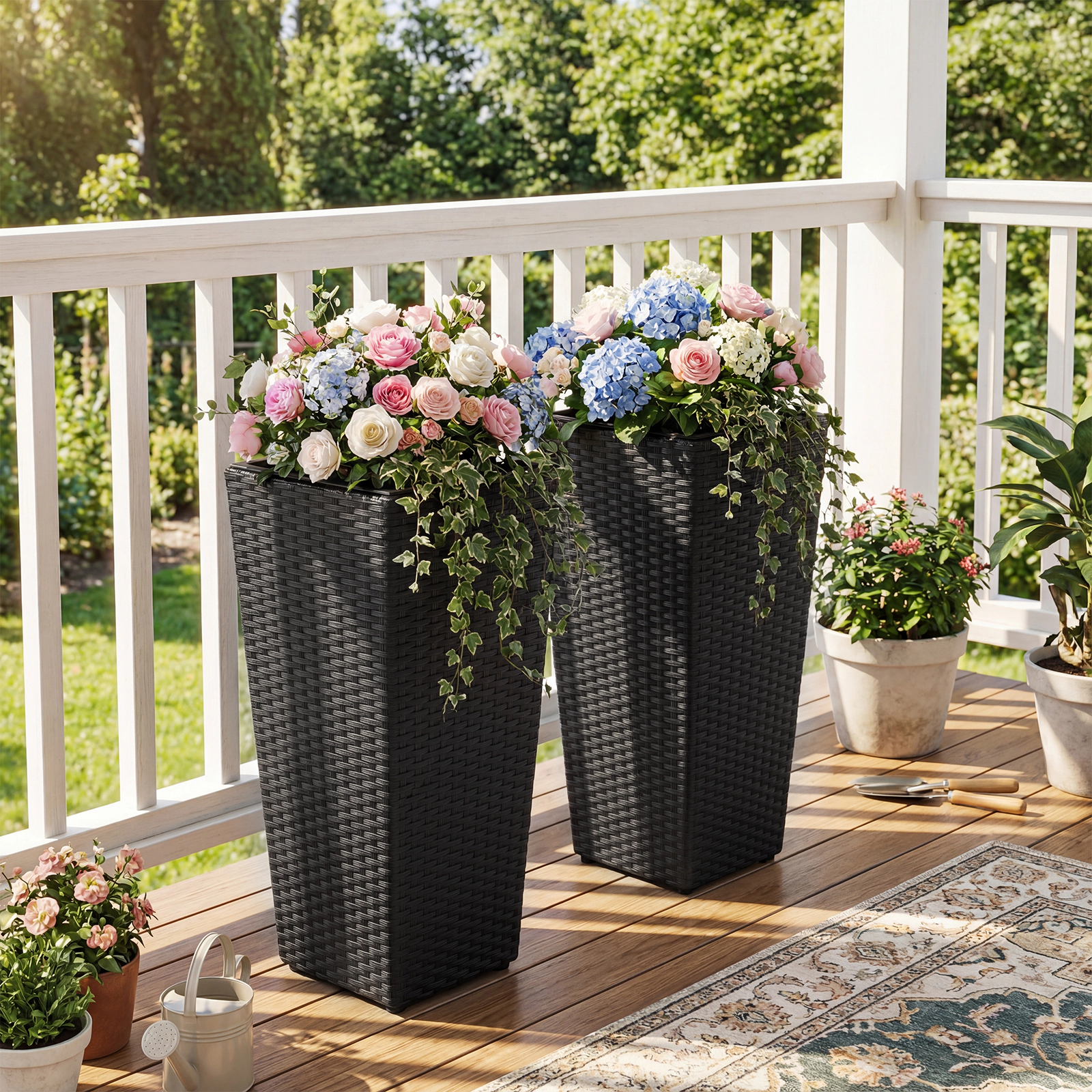 LJG Set of 2 Rattan Tall Plant Pots with Detachable Plastic Liners
