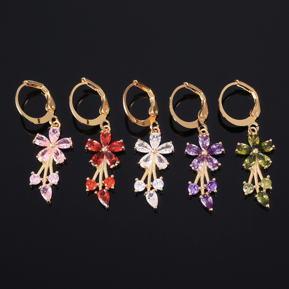Women’s Aesthetic Floral Dangle Drop Earrings