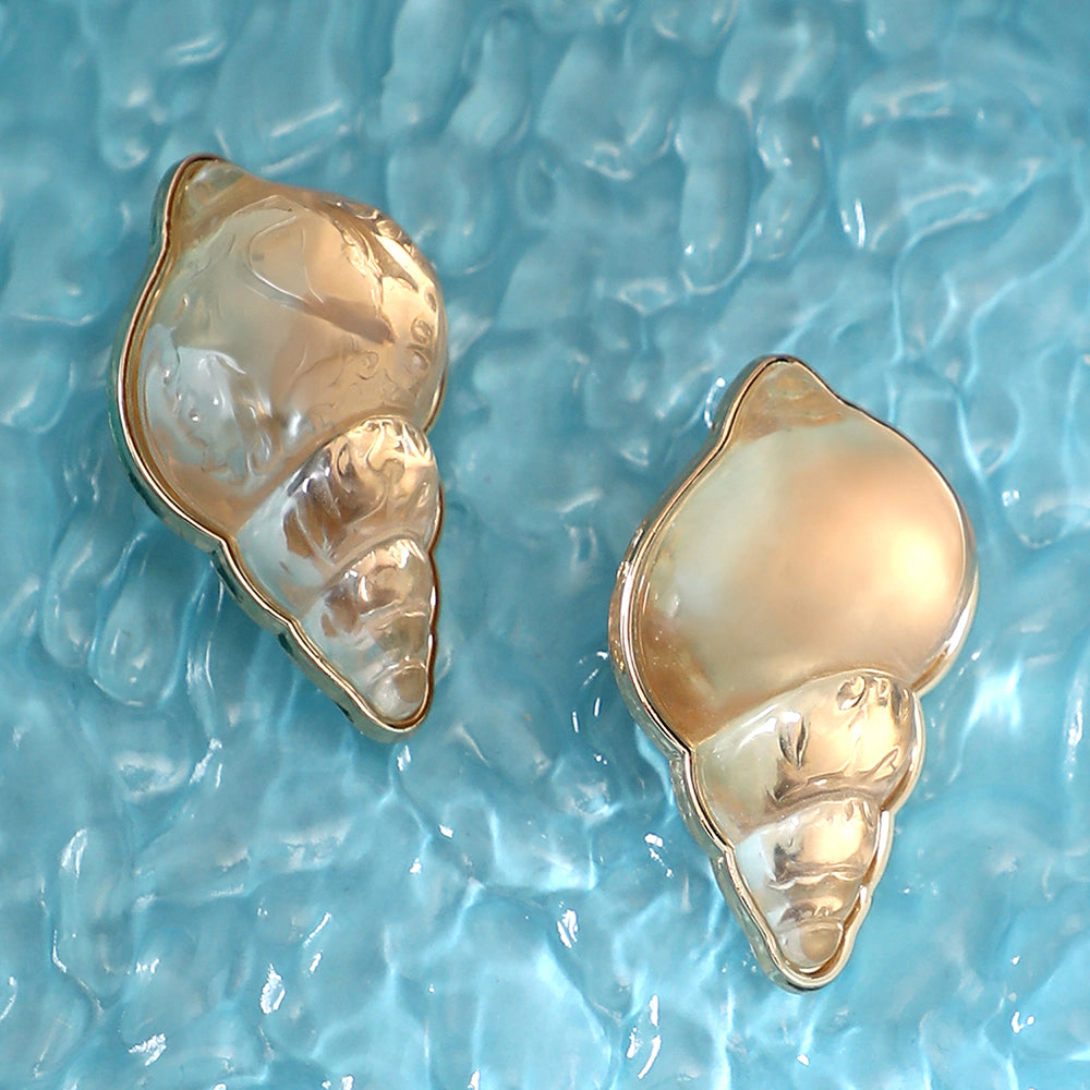 SOHI Women's The Translucent-Conchiglia Statement Earrings - California Gold