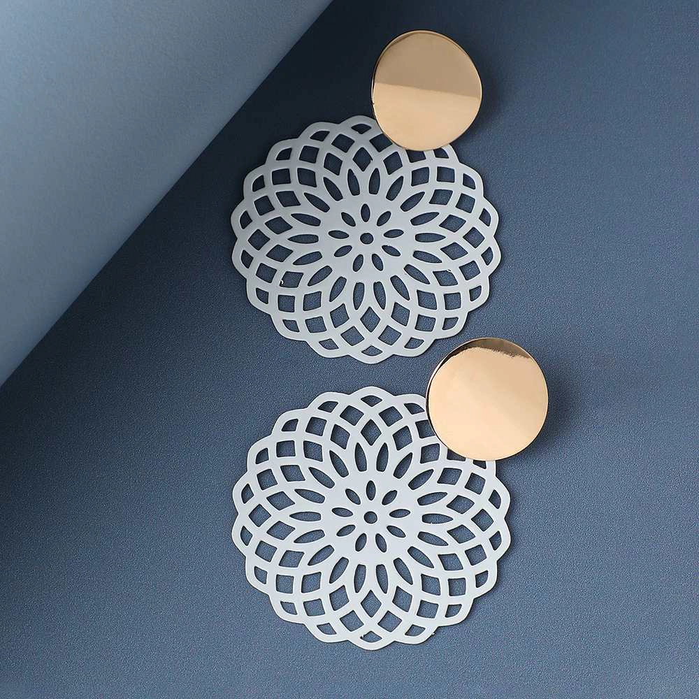SOHI Women's Red Floral Filigree Drop Earrings